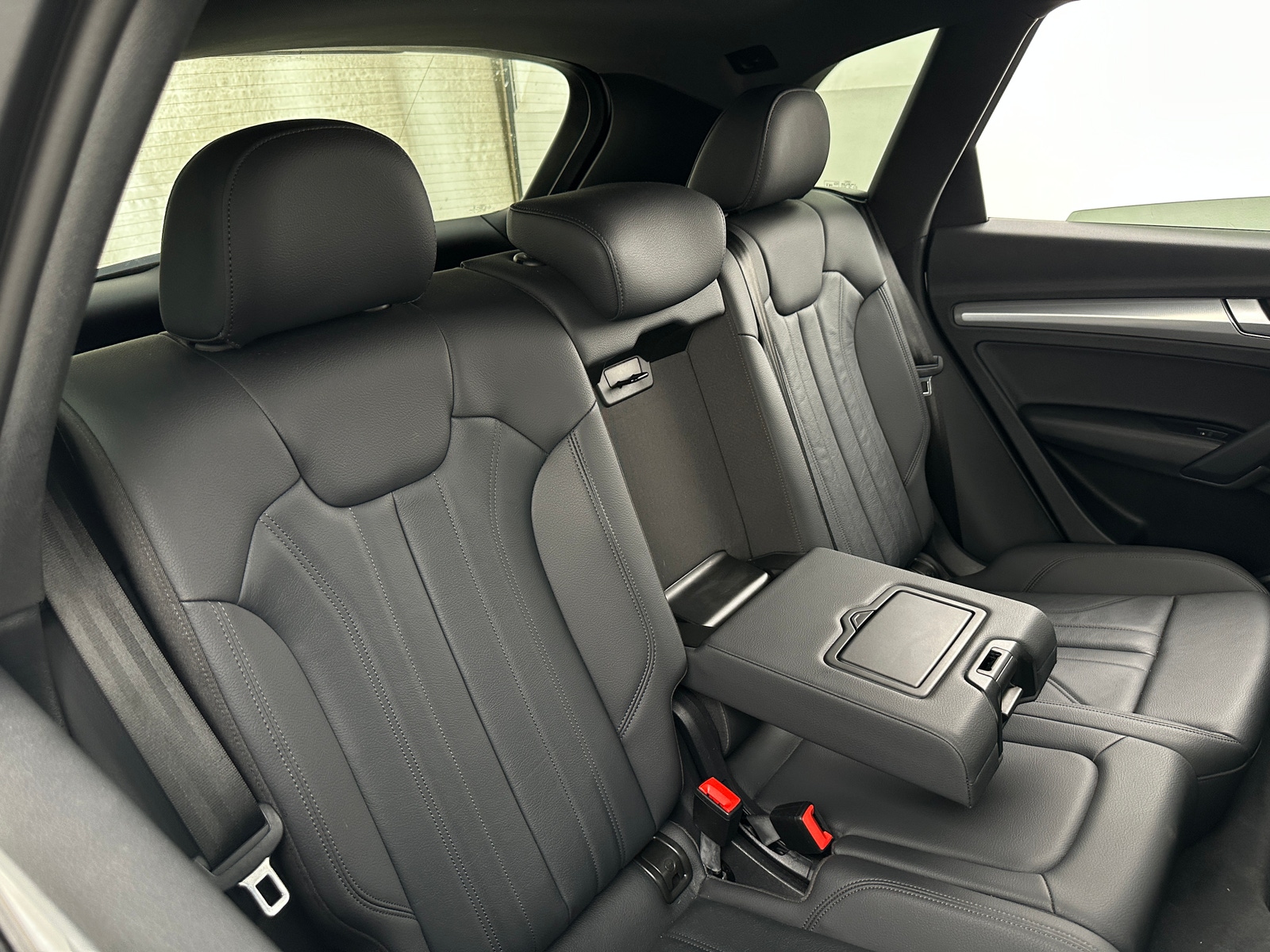 Thumbnail: 2020 Audi Q5 - 6