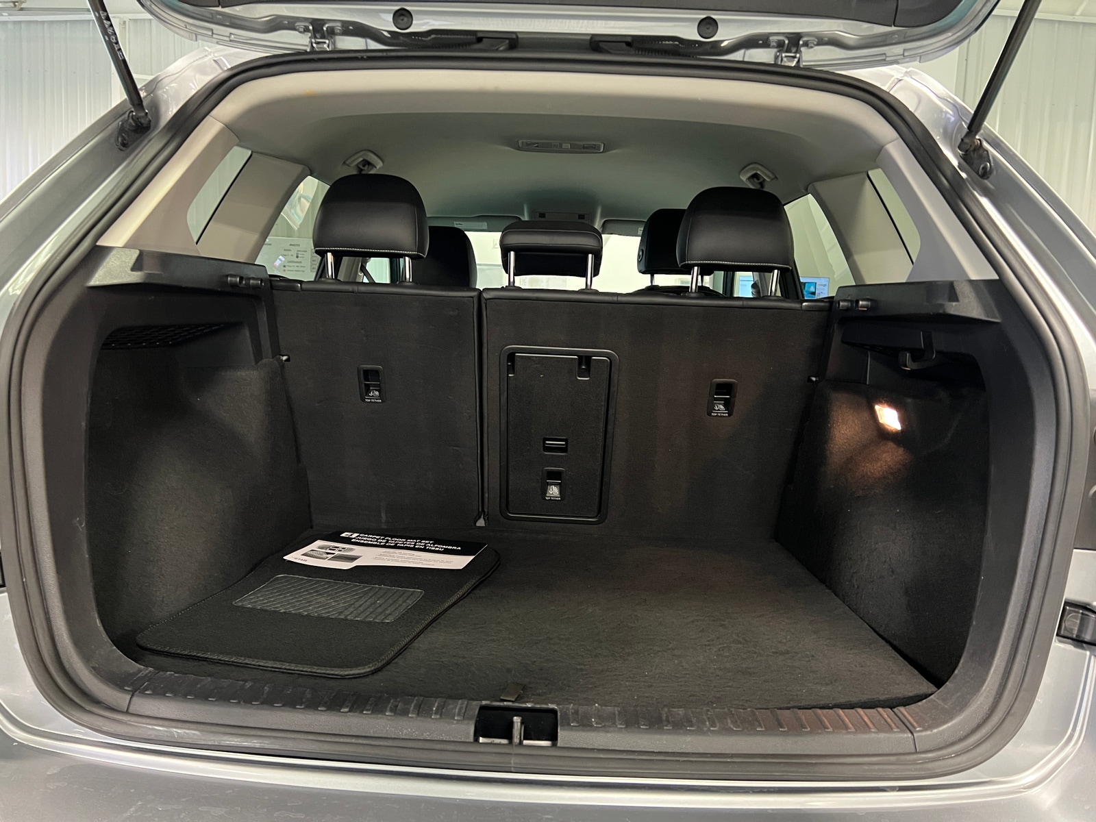 Thumbnail: 2023 Volkswagen Taos - 7