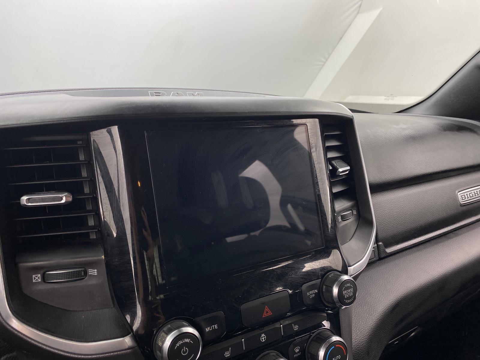 Thumbnail: 2022 RAM 1500 - 4