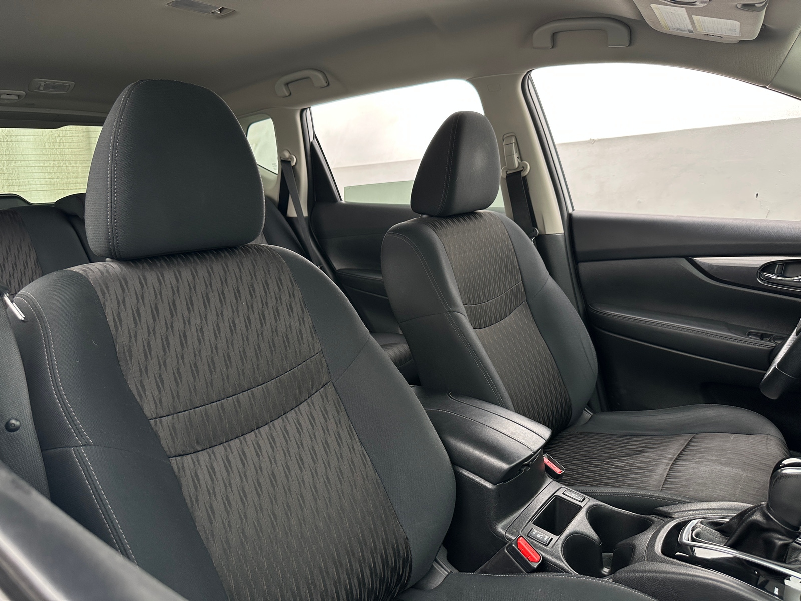 Thumbnail: 2018 Nissan Rogue - 2