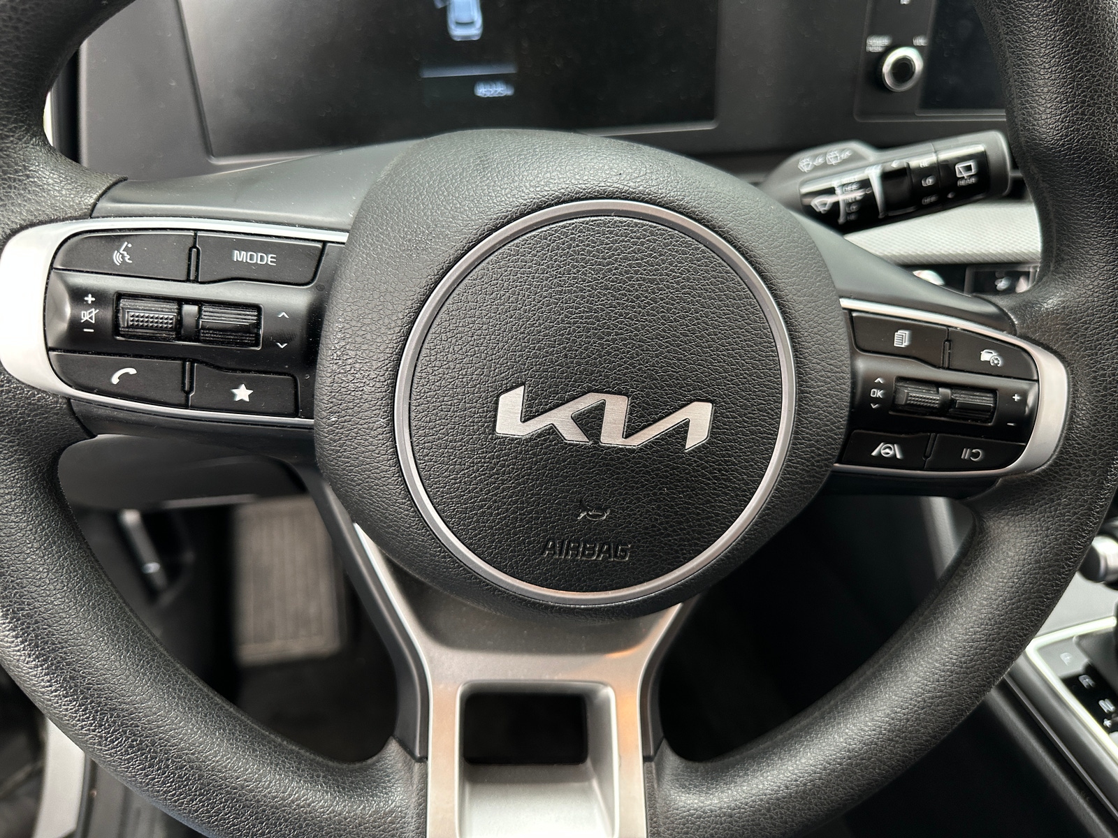Thumbnail: 2024 Kia Sportage - 5