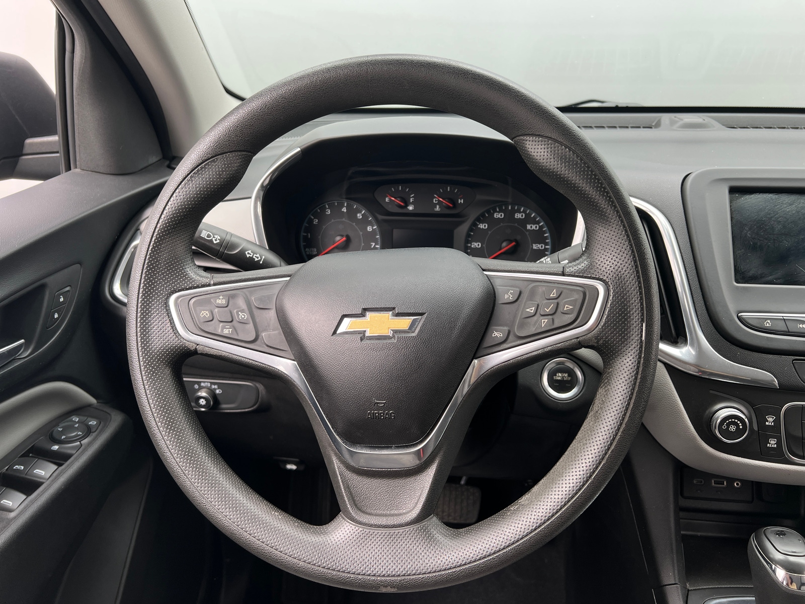 Thumbnail: 2019 Chevrolet Equinox - 5