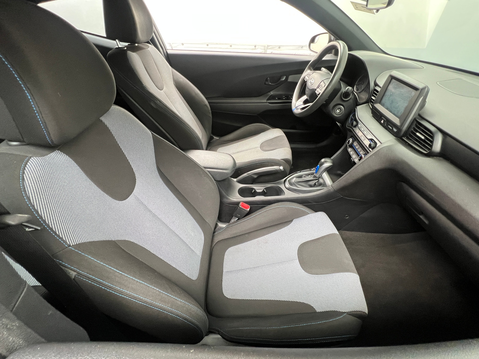 Thumbnail: 2019 Hyundai Veloster - 2
