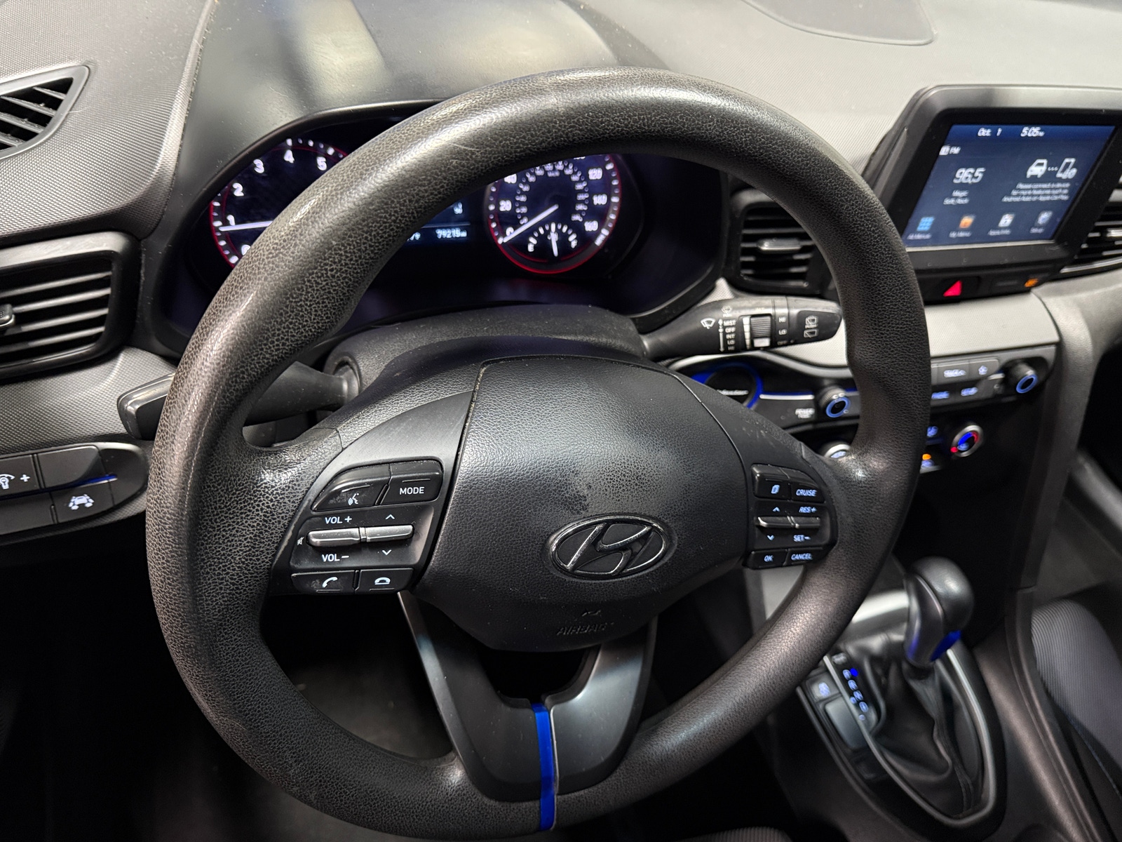 Thumbnail: 2019 Hyundai Veloster - 4