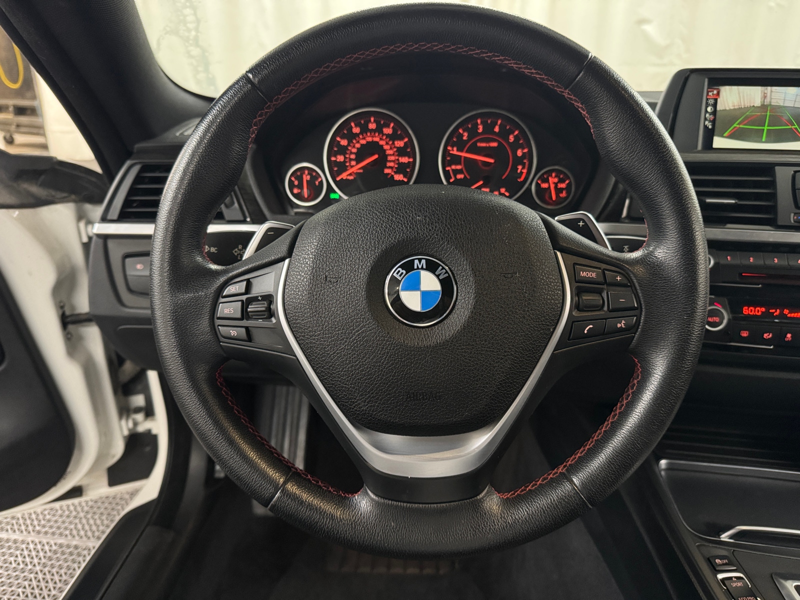 Thumbnail: 2017 BMW 4 Series - 3