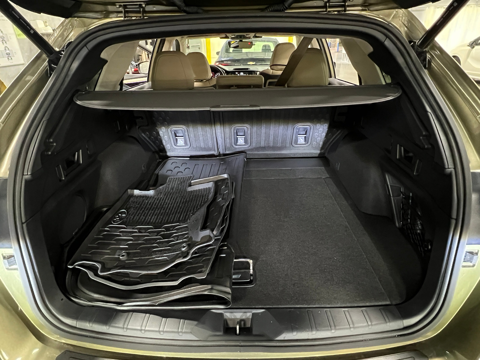 Thumbnail: 2025 Subaru Outback - 6