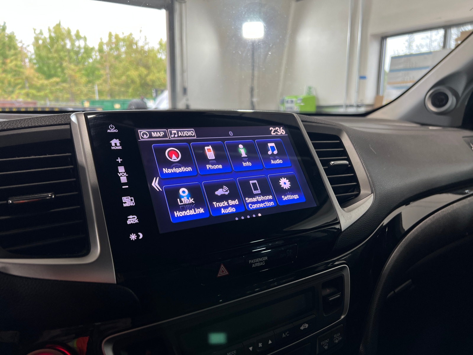 Thumbnail: 2018 Honda Ridgeline - 3
