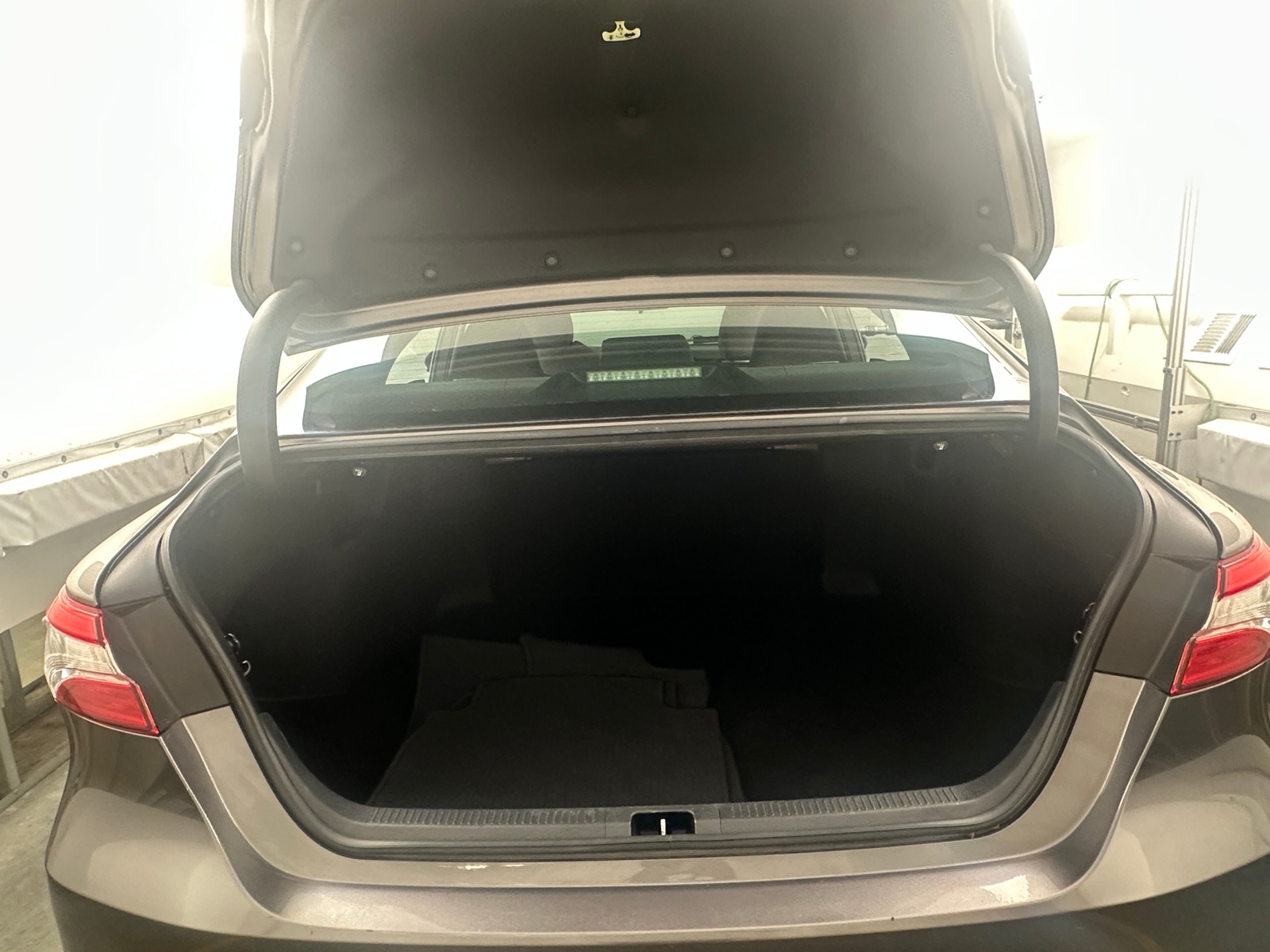 Thumbnail: 2019 Toyota Camry - 7