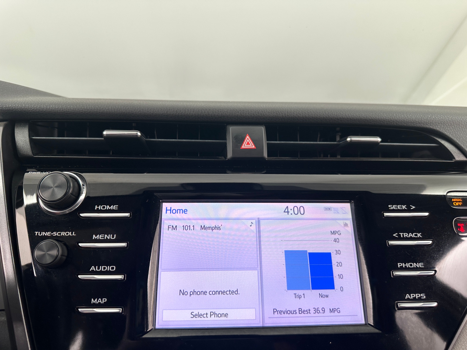 Thumbnail: 2019 Toyota Camry - 4