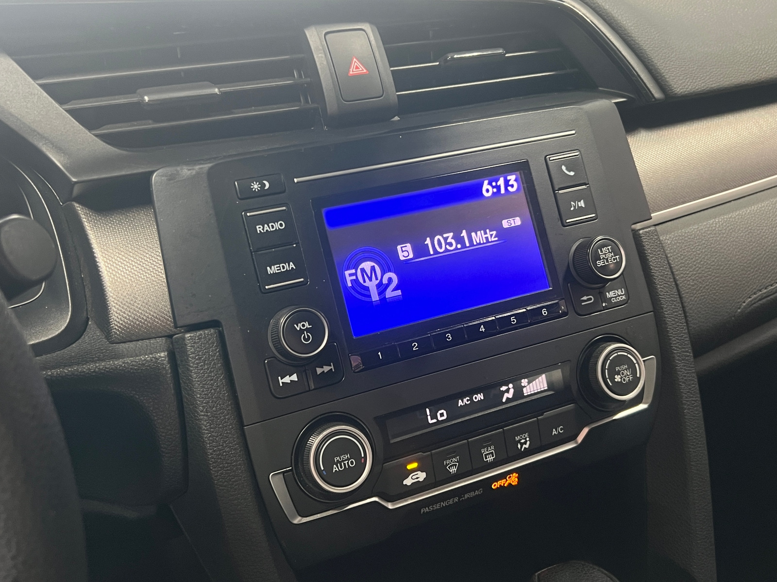 Thumbnail: 2020 Honda Civic - 4