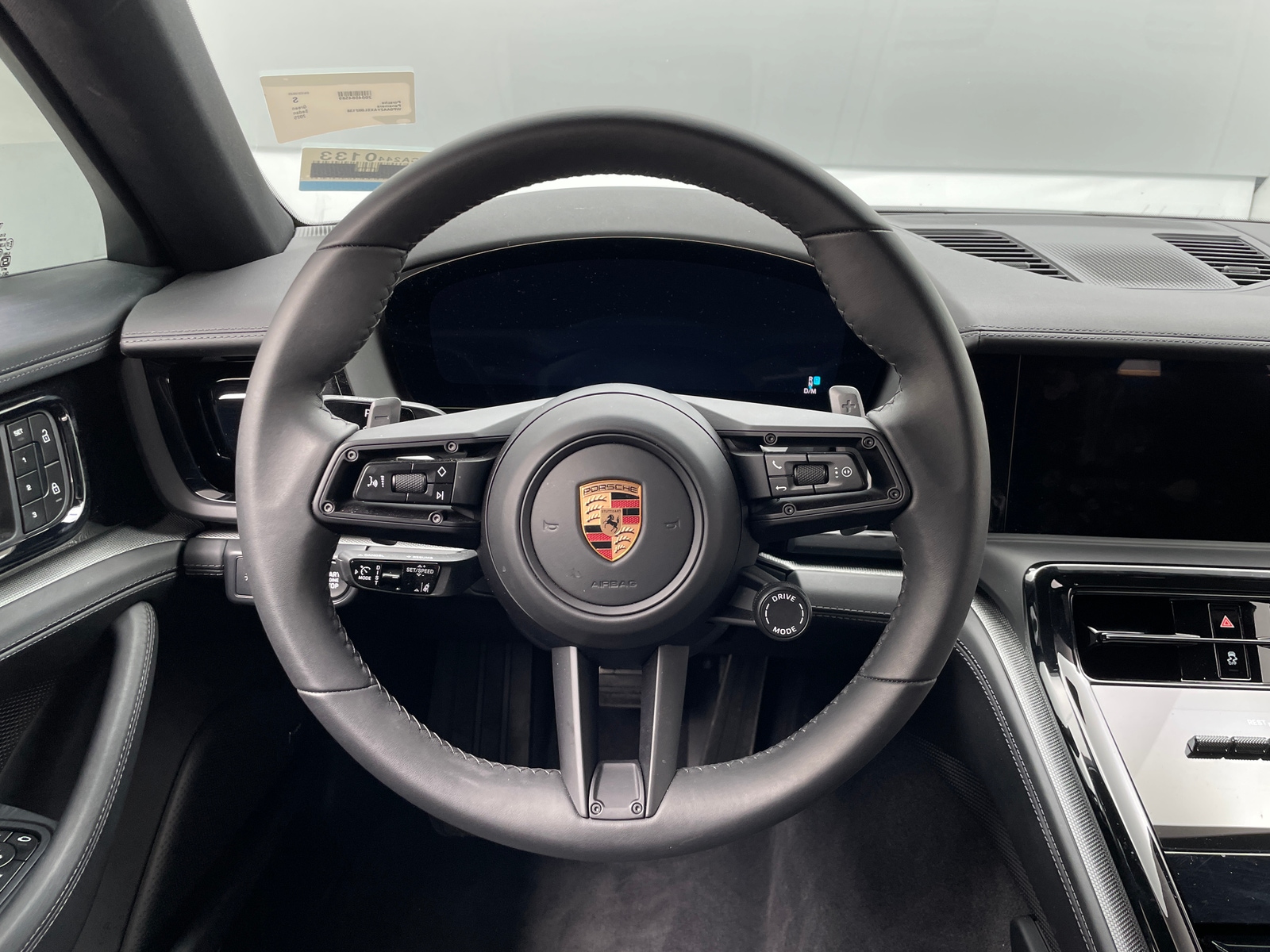 Thumbnail: 2025 Porsche Panamera - 4