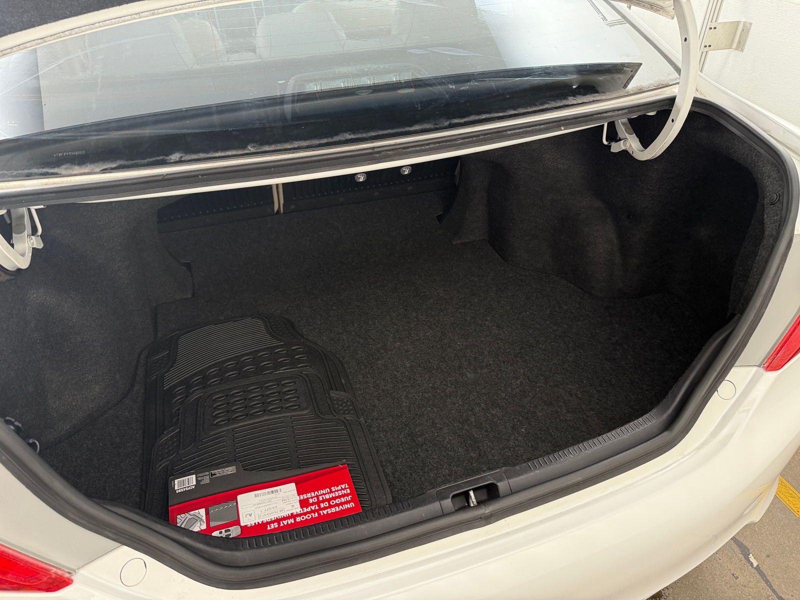 Thumbnail: 2012 Toyota Camry - 7