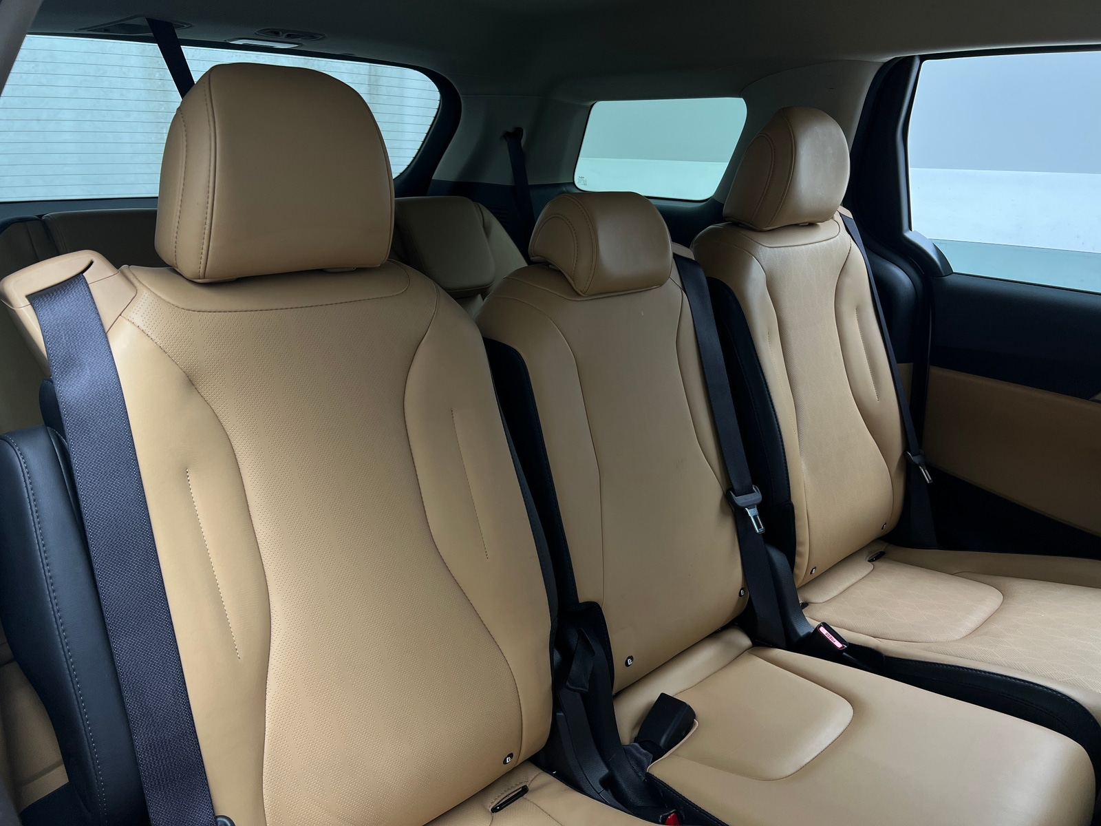 Thumbnail: 2023 Kia Carnival - 5