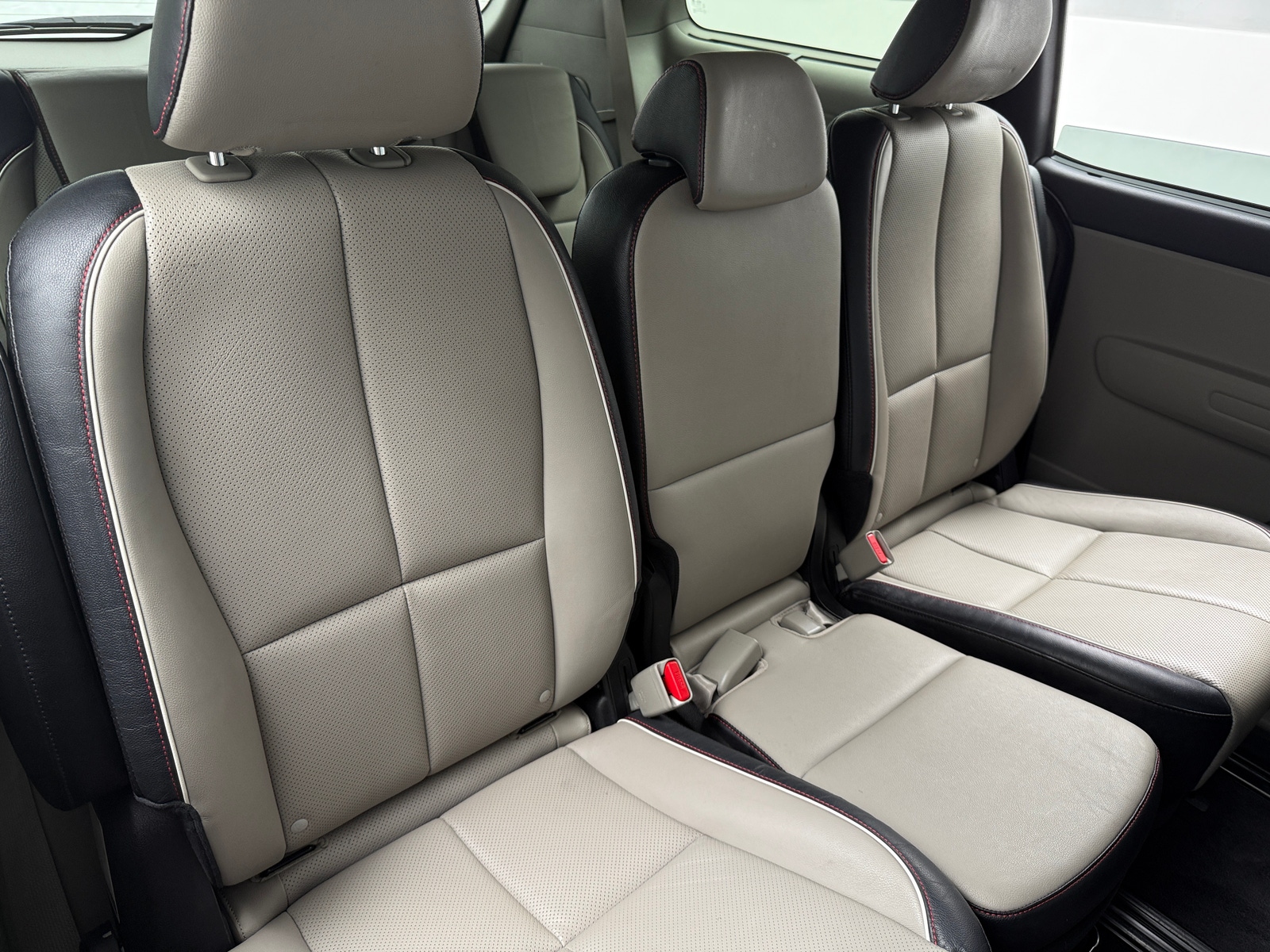 Thumbnail: 2019 Kia Sedona - 5