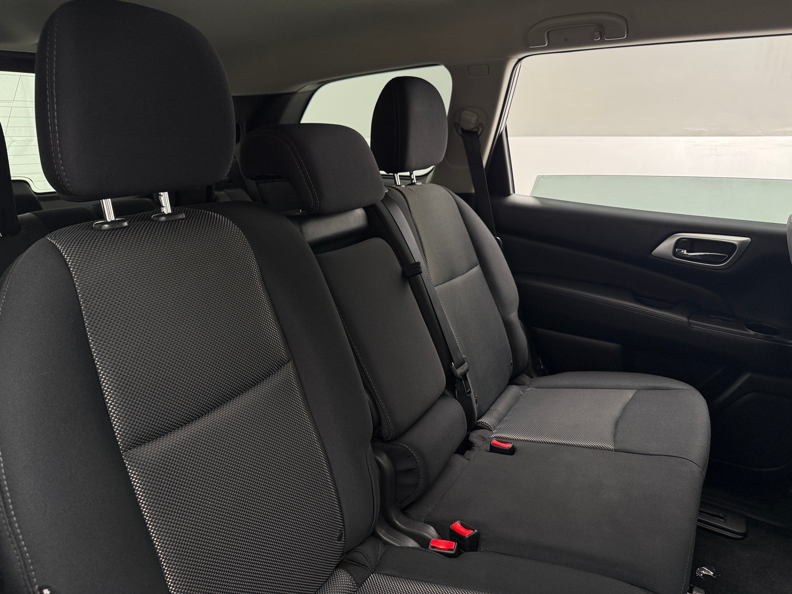 Thumbnail: 2019 Nissan Pathfinder - 6