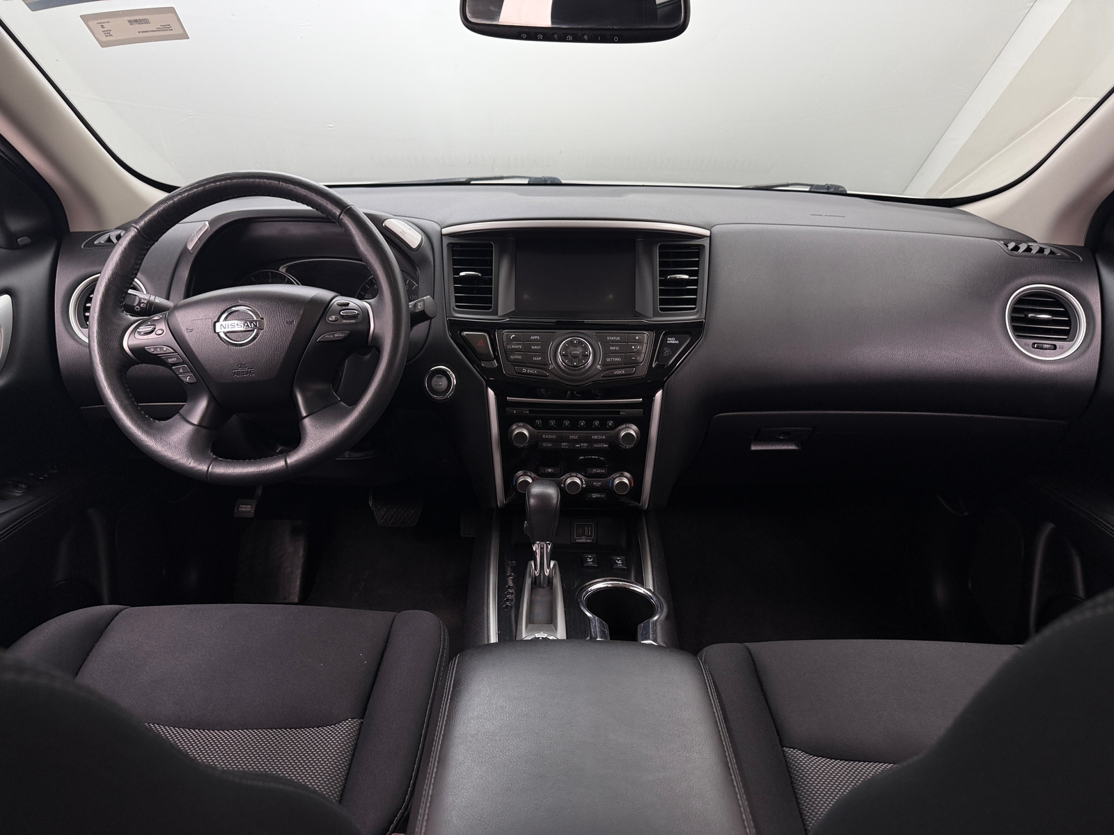 Thumbnail: 2019 Nissan Pathfinder - 3