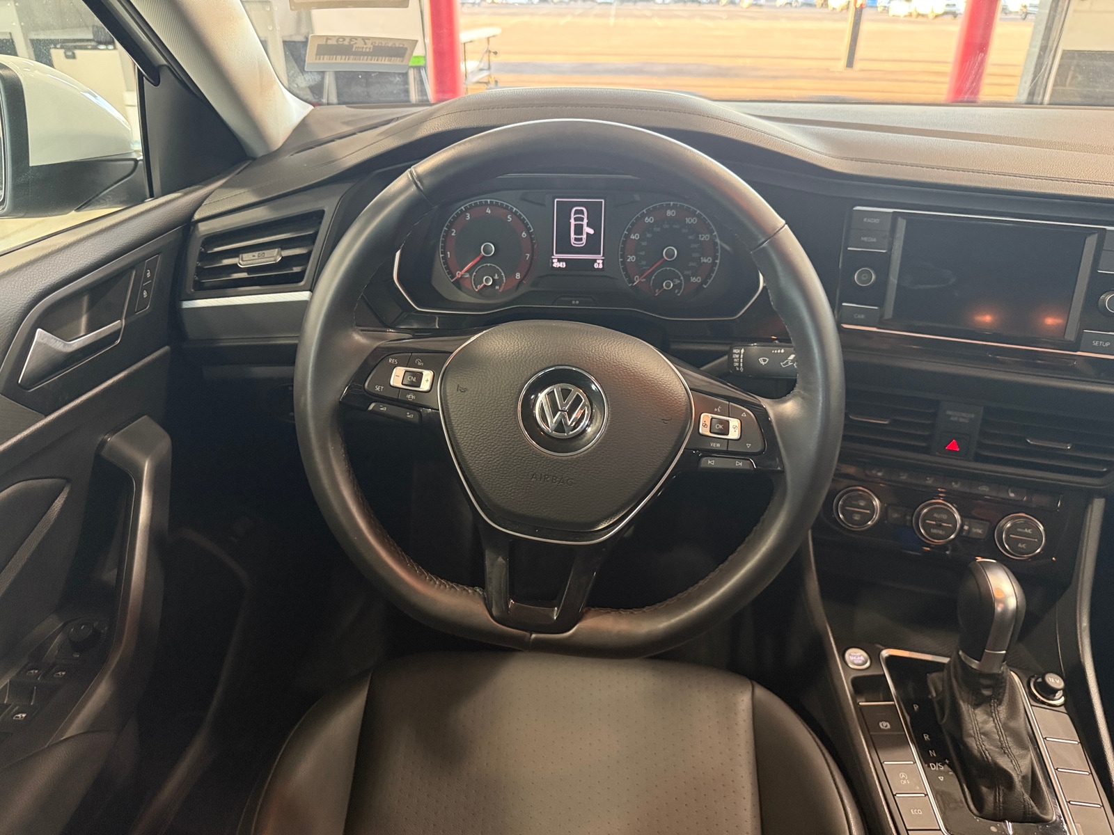 Thumbnail: 2019 Volkswagen Jetta - 5