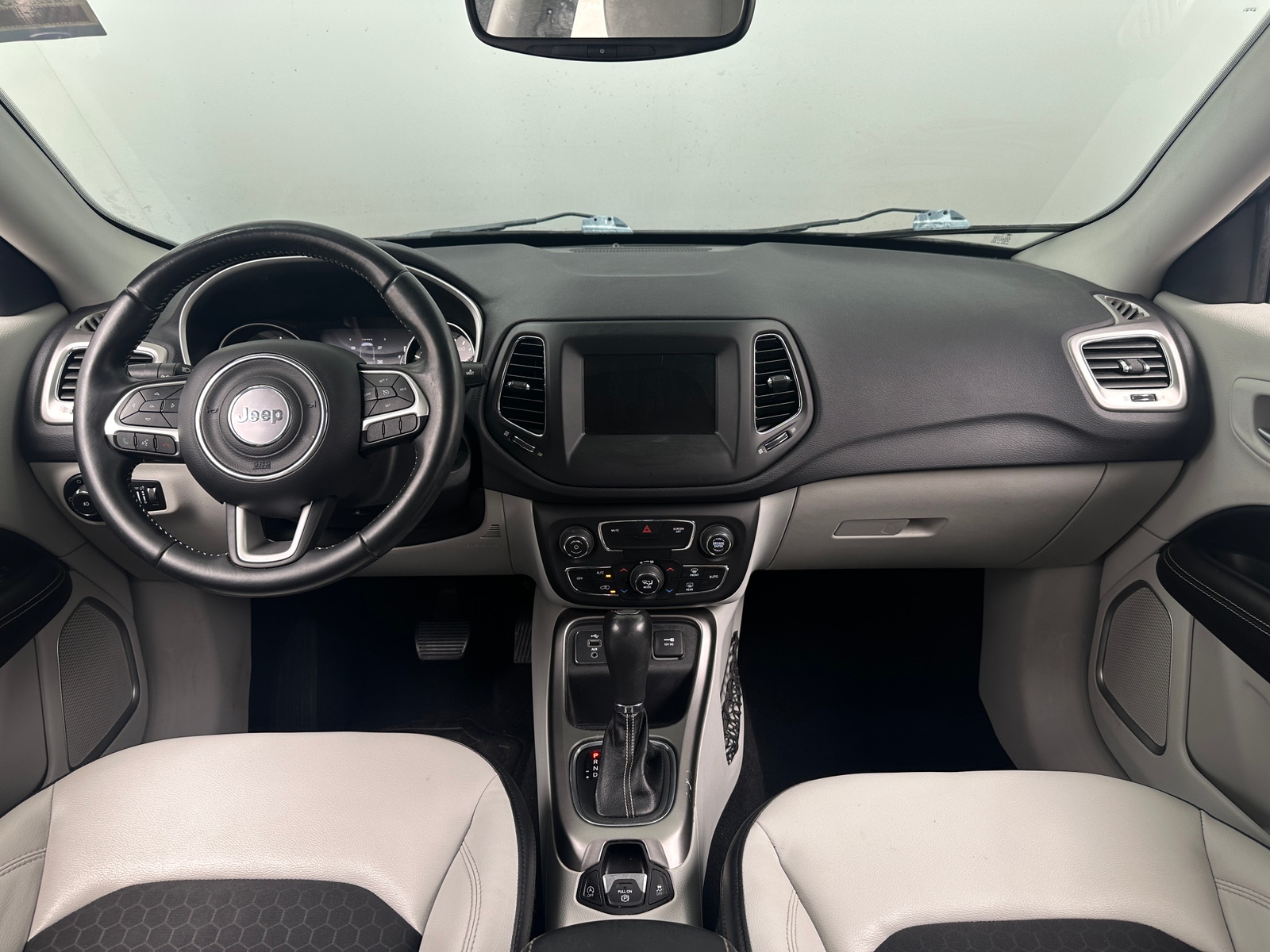 Thumbnail: 2017 Jeep Compass - 3