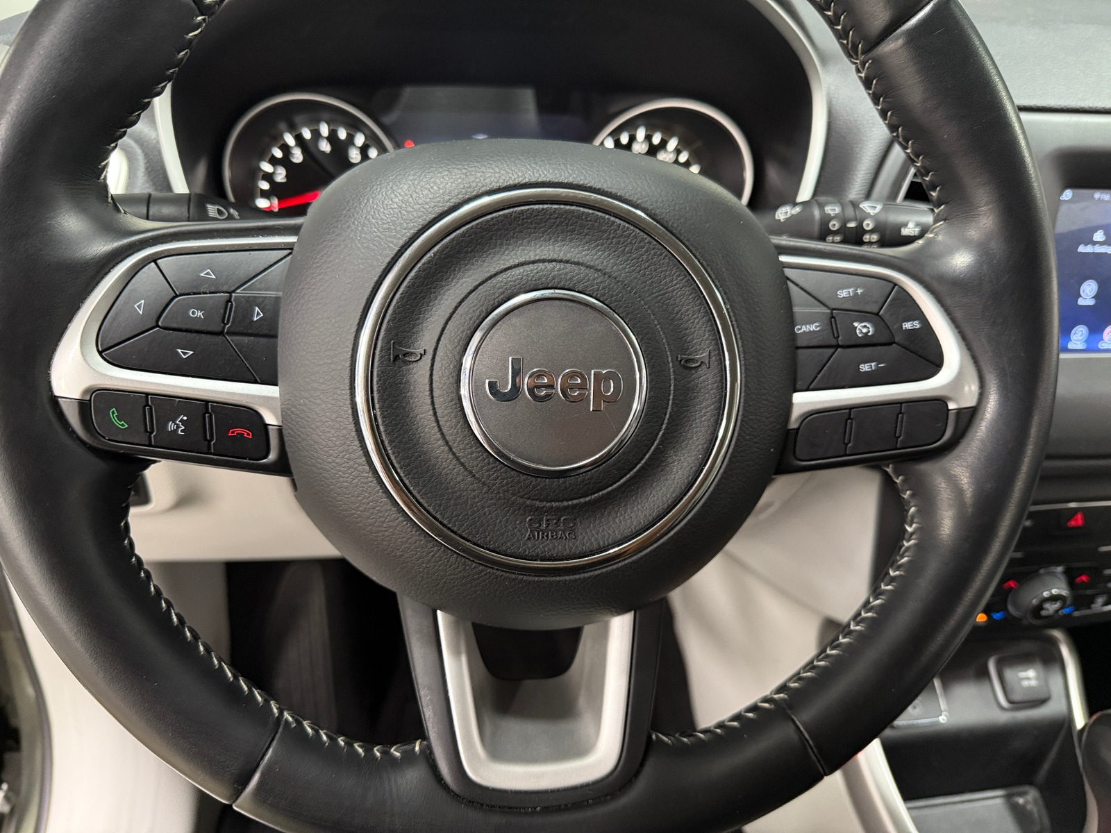 Thumbnail: 2017 Jeep Compass - 5