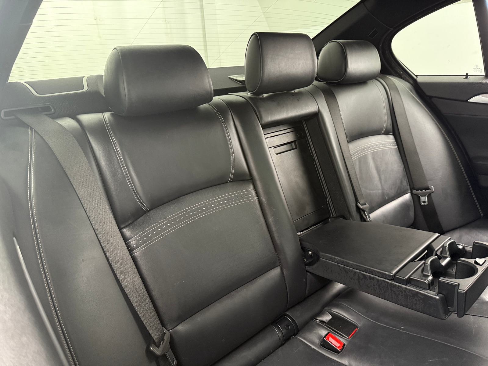 Thumbnail: 2016 BMW 5 Series - 5