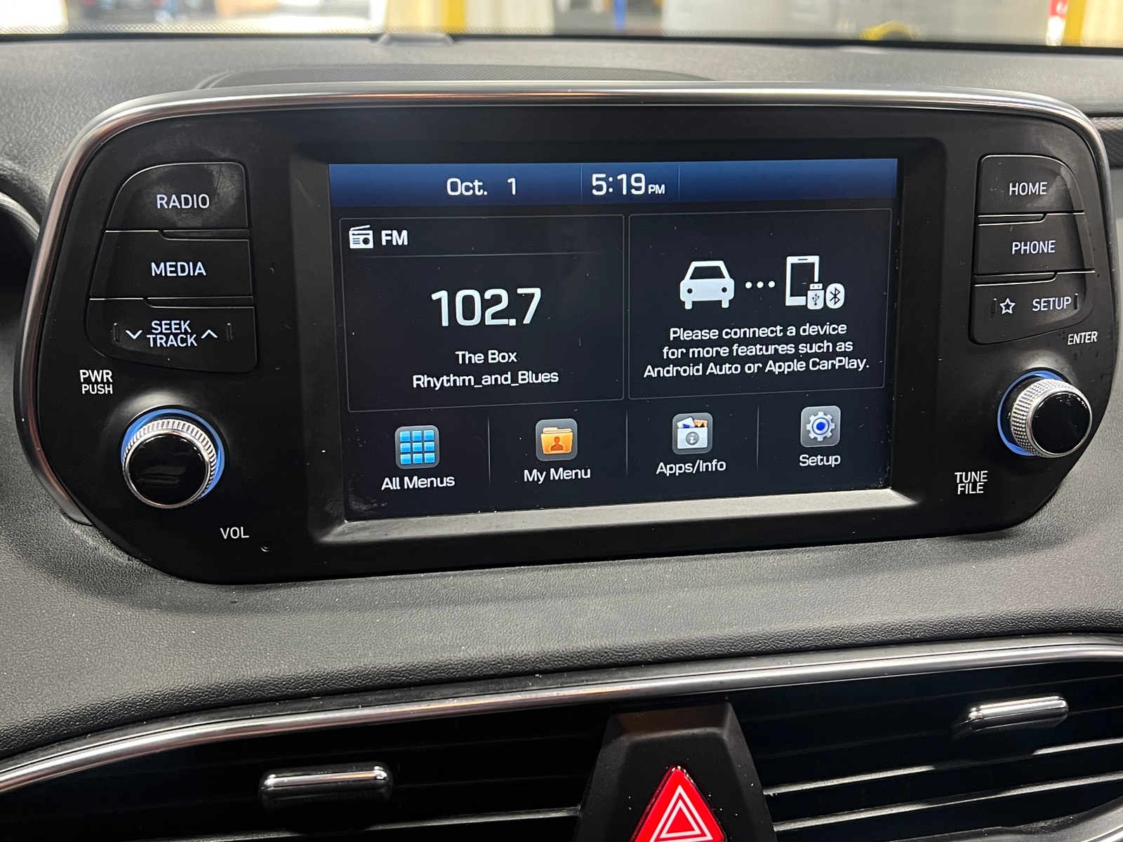 Thumbnail: 2019 Hyundai Santa Fe - 4