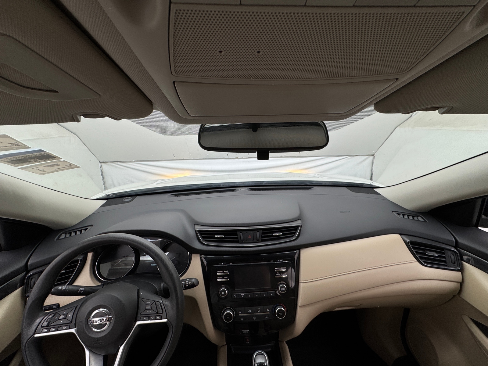 Thumbnail: 2017 Nissan Rogue - 3