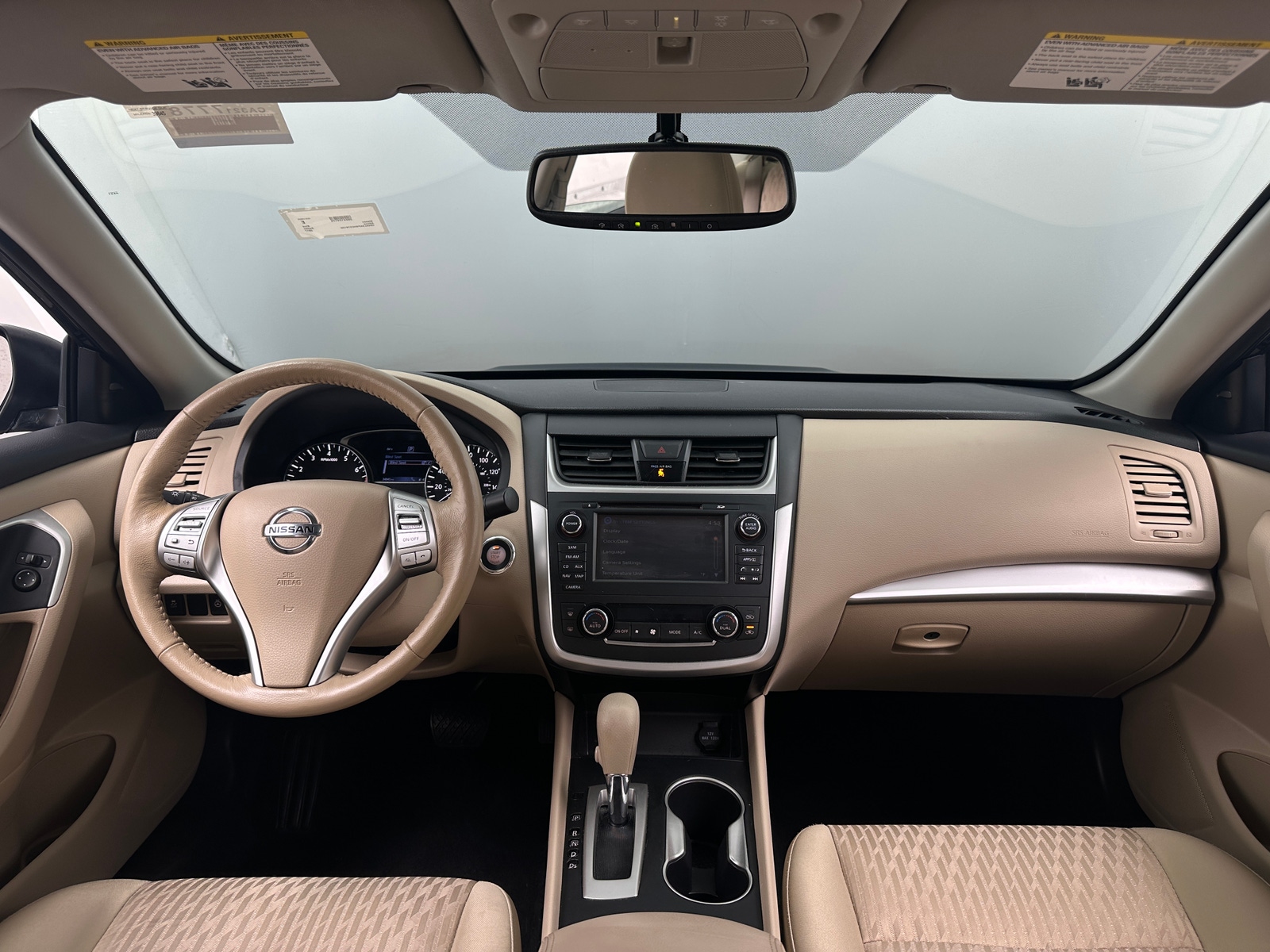 Thumbnail: 2017 Nissan Altima - 3