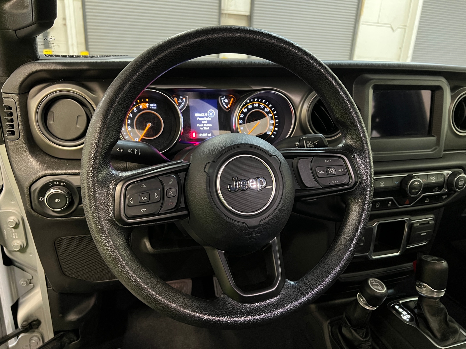 Thumbnail: 2022 Jeep Wrangler - 5