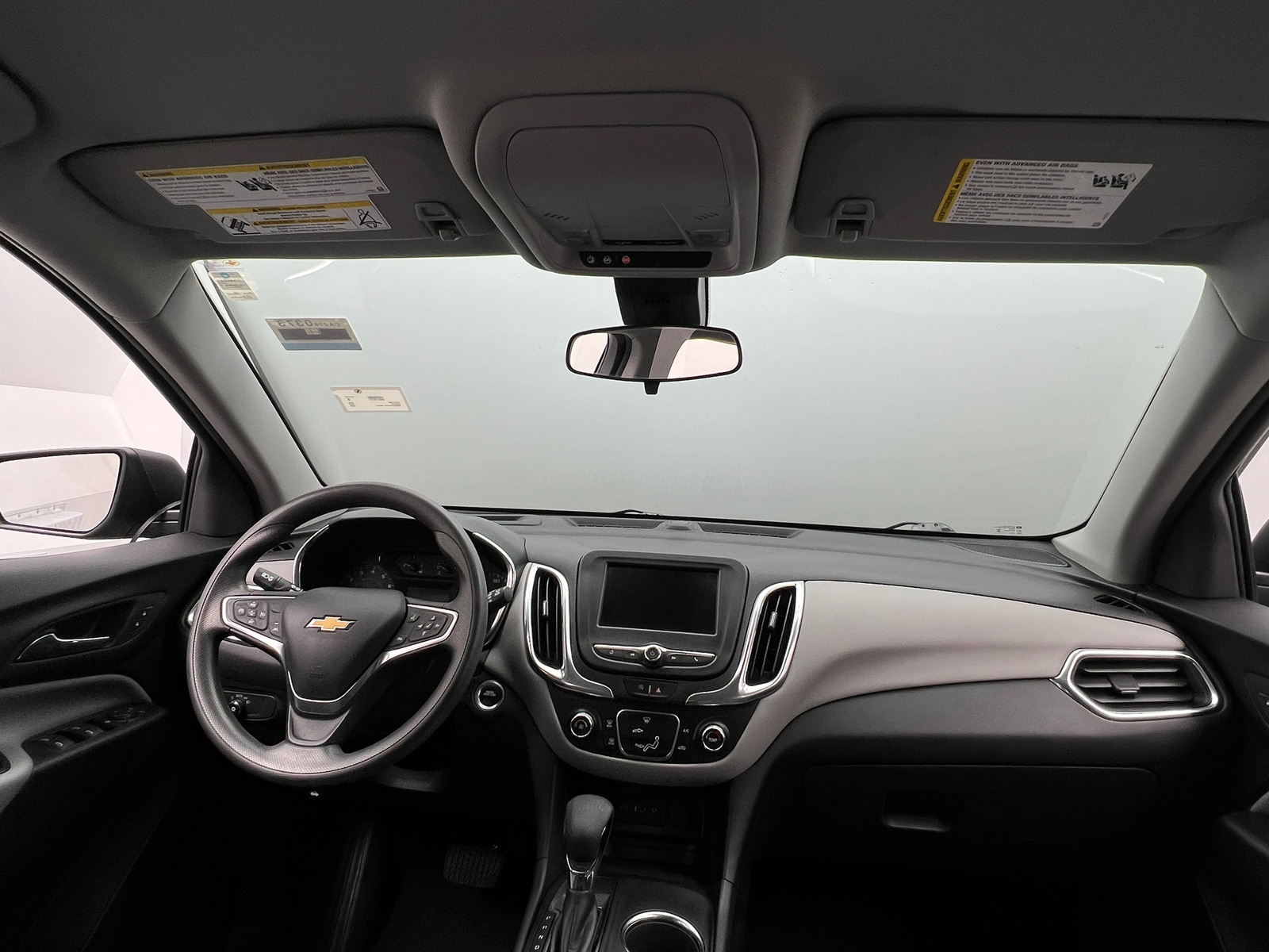 Thumbnail: 2023 Chevrolet Equinox - 3