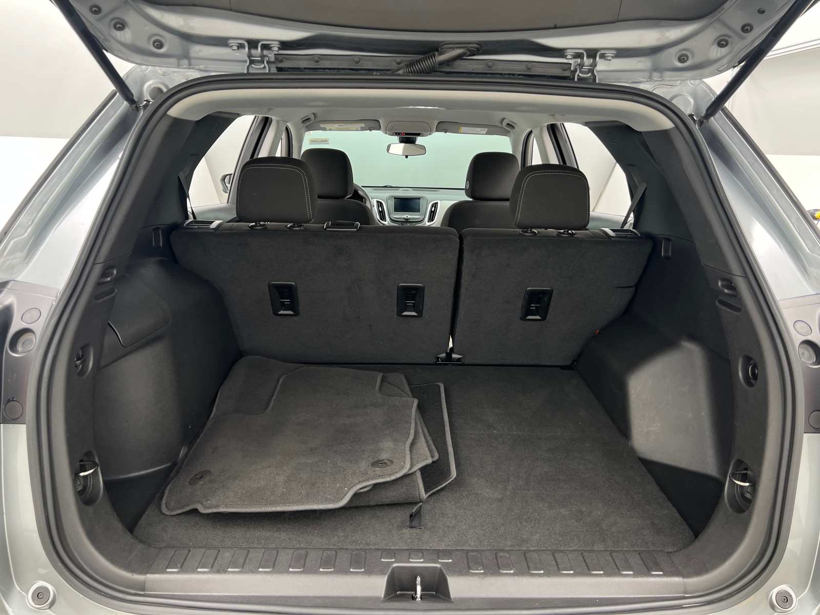 Thumbnail: 2023 Chevrolet Equinox - 7