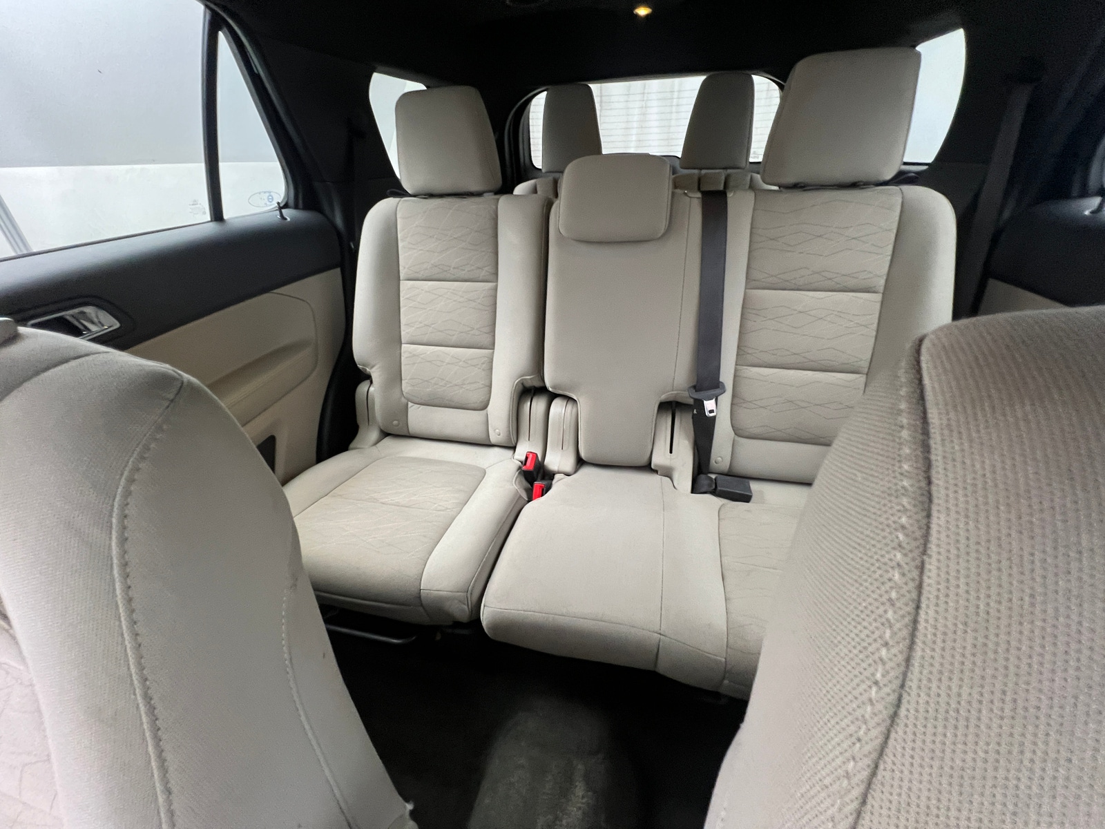 Thumbnail: 2013 Ford Explorer - 6