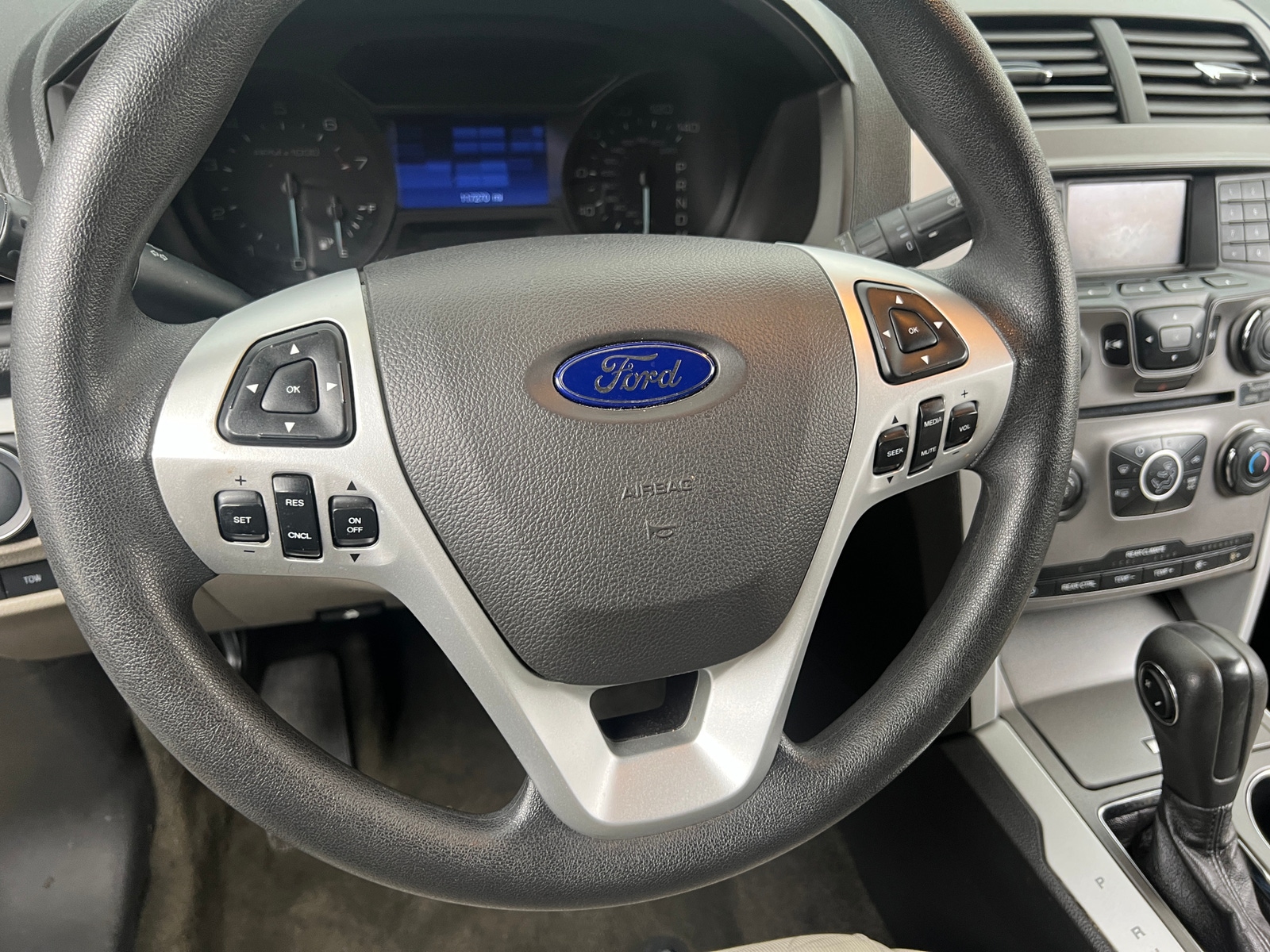 Thumbnail: 2013 Ford Explorer - 5