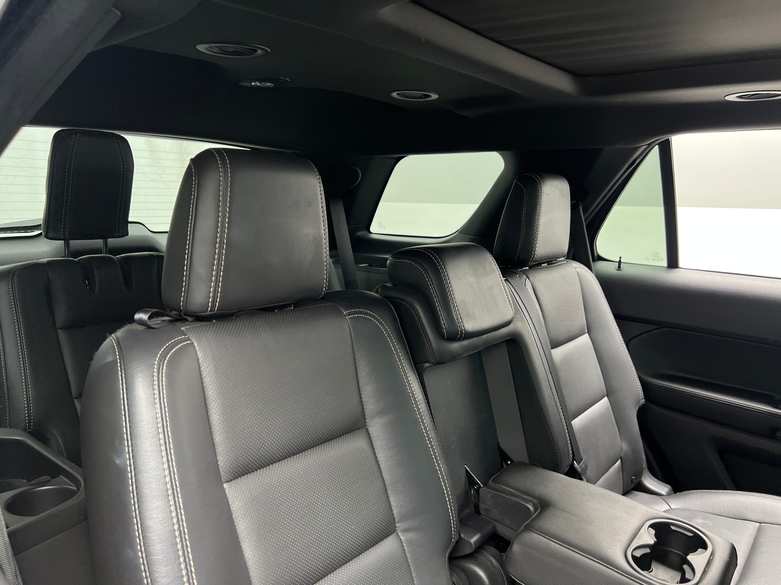 Thumbnail: 2015 Ford Explorer - 5
