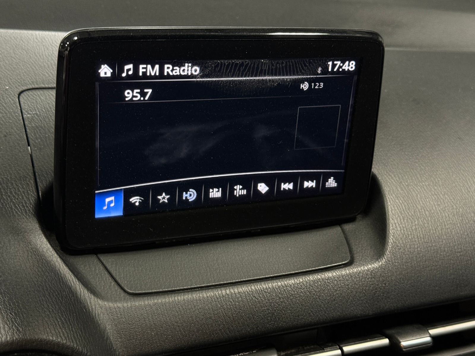 Thumbnail: 2019 Toyota Yaris - 4