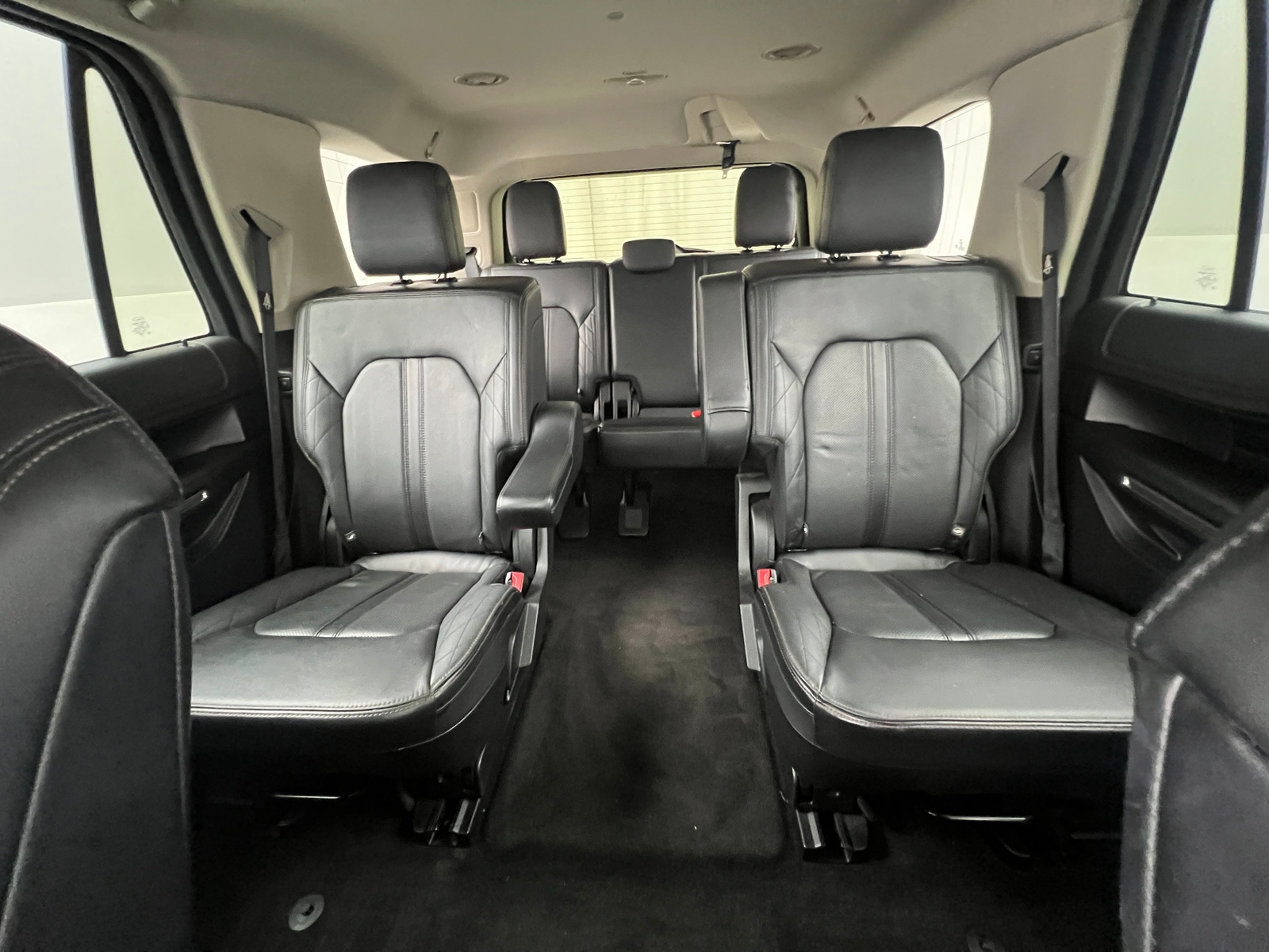 Thumbnail: 2019 Ford Expedition - 5