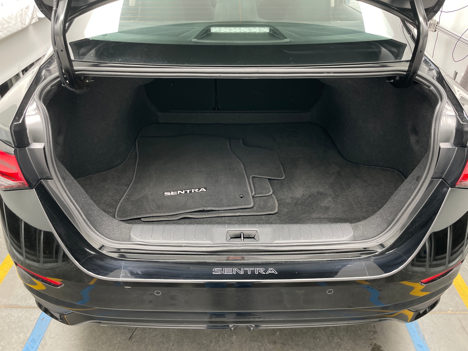 Thumbnail: 2024 Nissan Sentra - 7