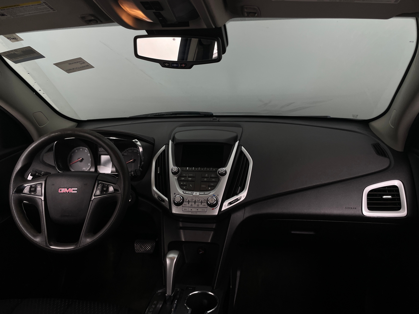 Thumbnail: 2015 GMC Terrain - 3