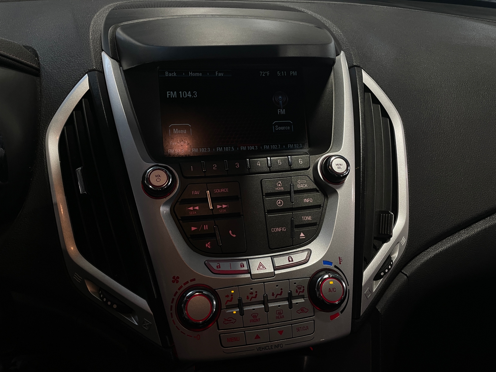 Thumbnail: 2015 GMC Terrain - 4