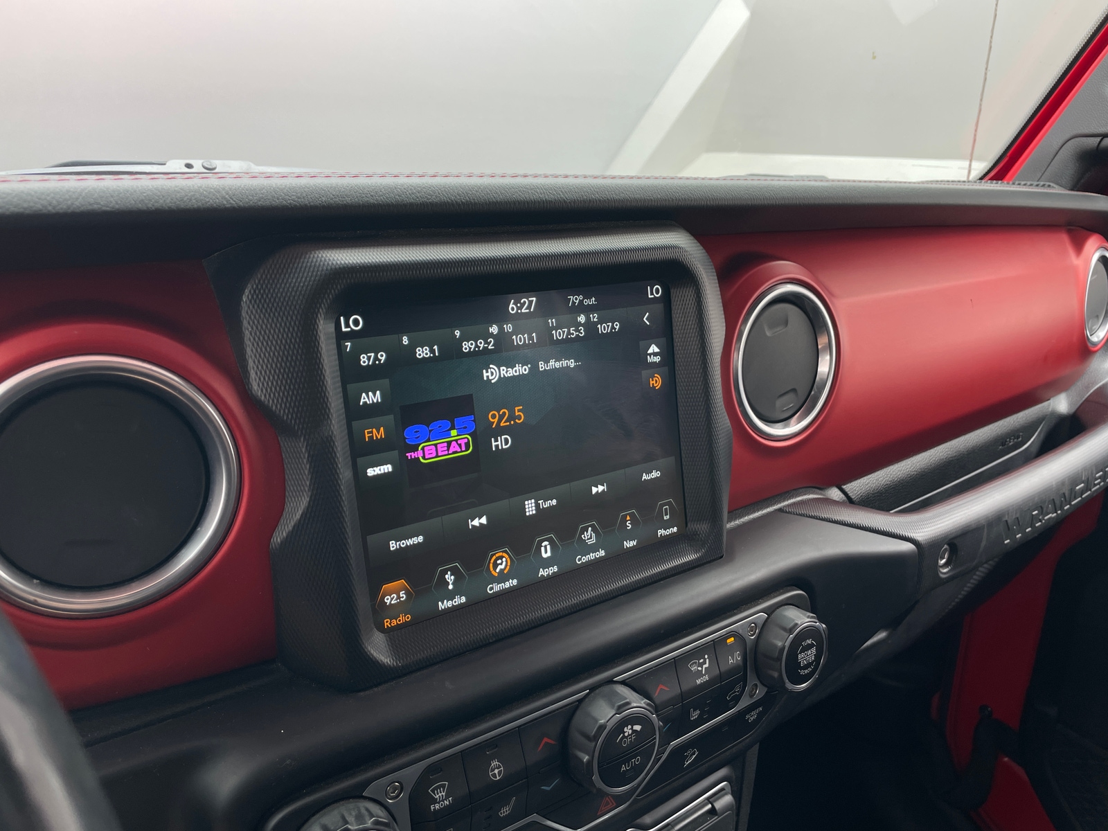 Thumbnail: 2019 Jeep Wrangler - 3