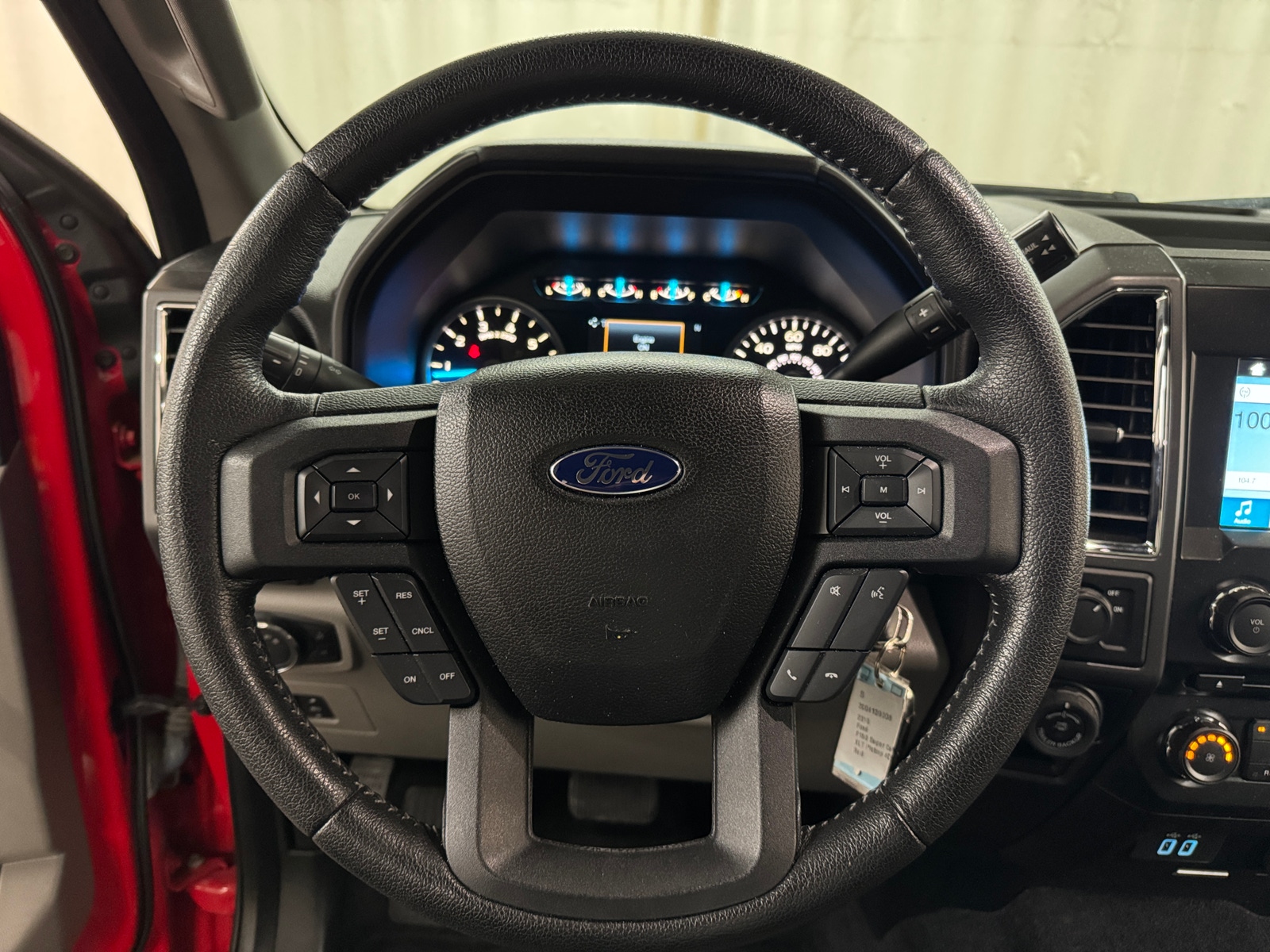 Thumbnail: 2016 Ford Econoline - 5