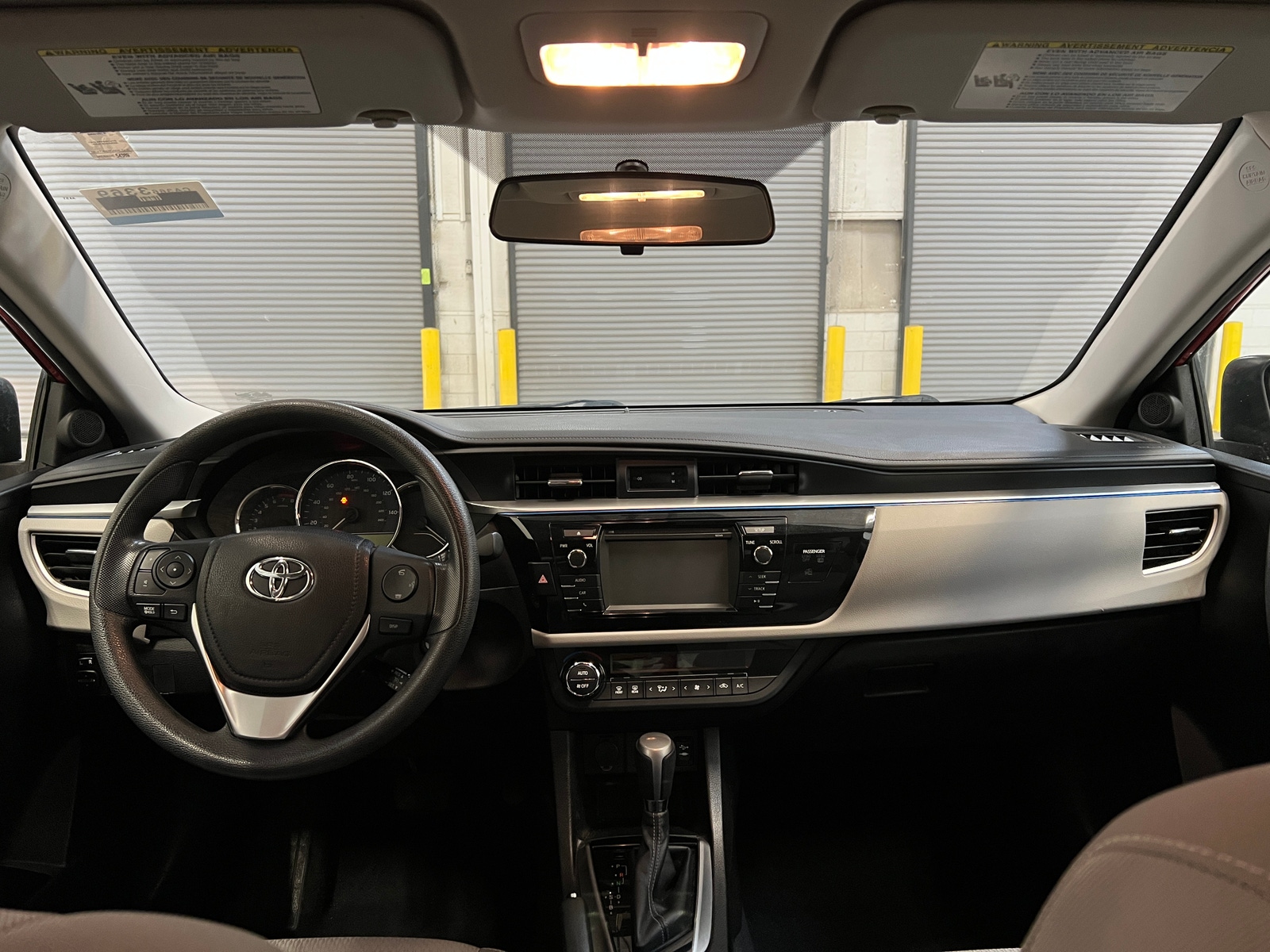 Thumbnail: 2015 Toyota Corolla - 3