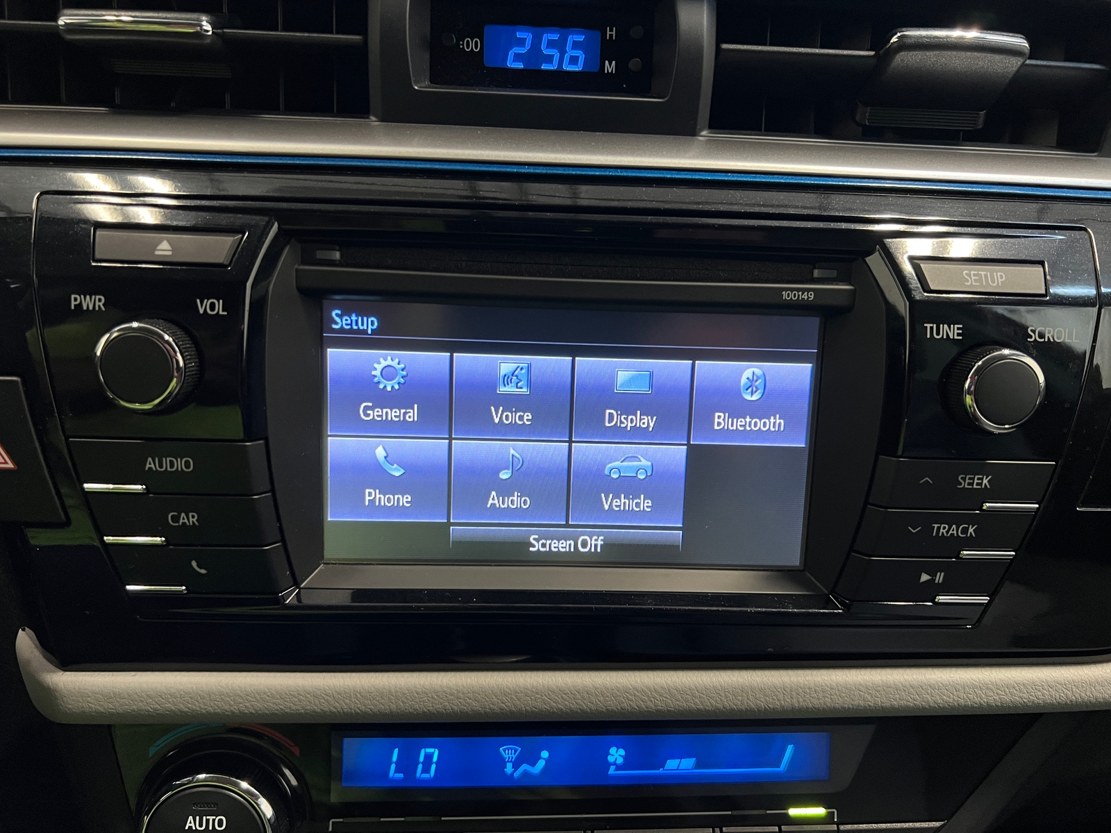 Thumbnail: 2015 Toyota Corolla - 4