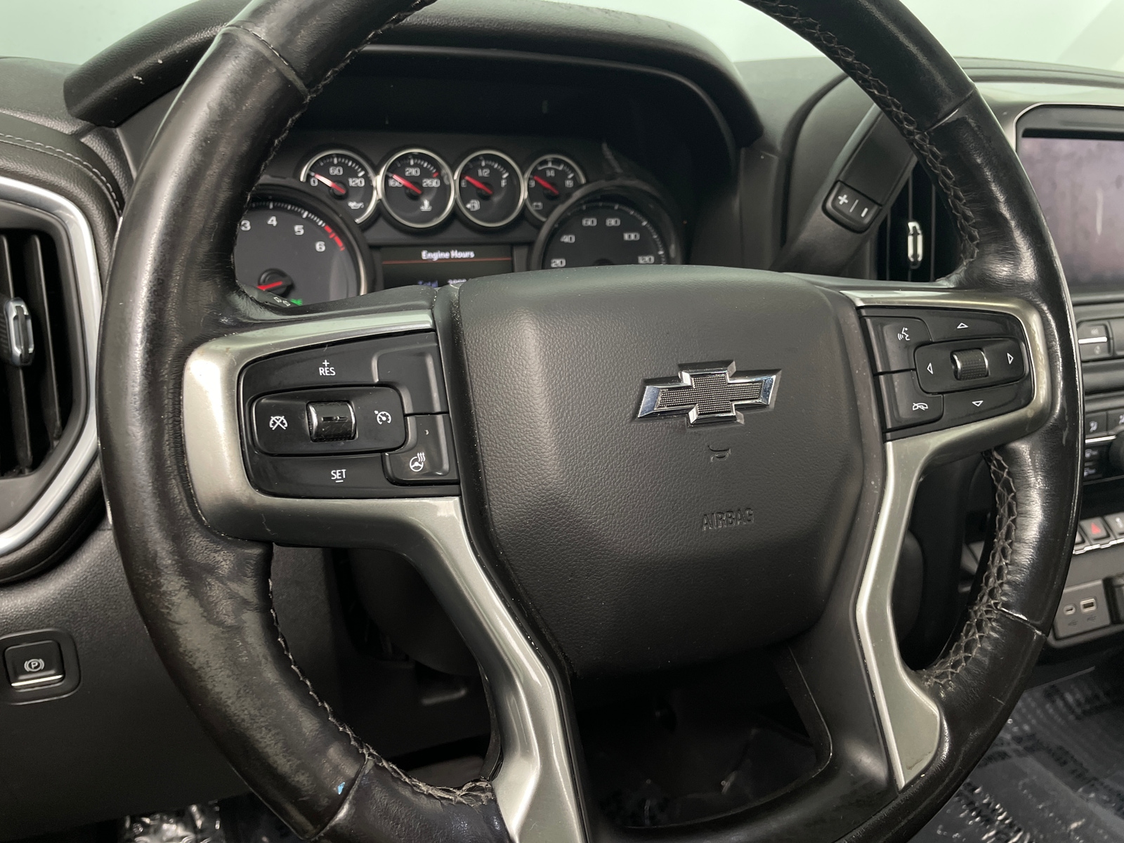 Thumbnail: 2021 Chevrolet Silverado 1500 - 5