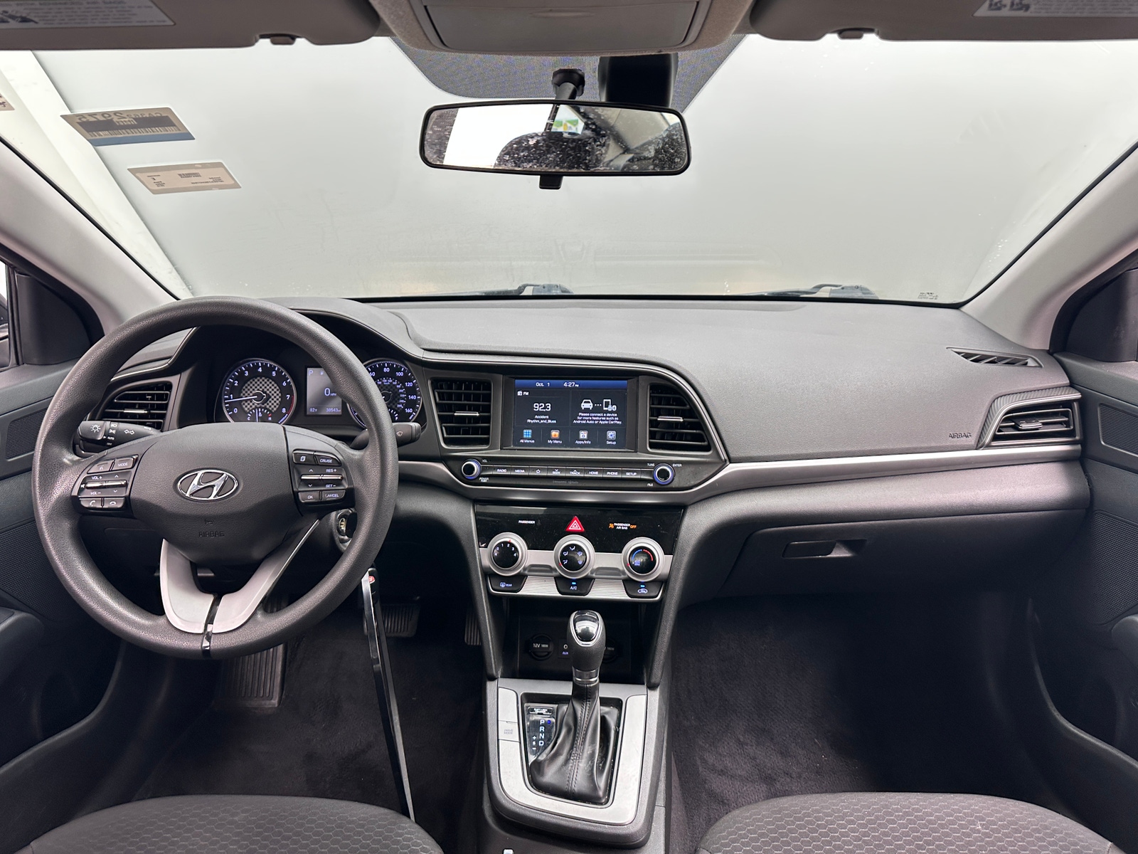 Thumbnail: 2019 Hyundai Elantra - 3