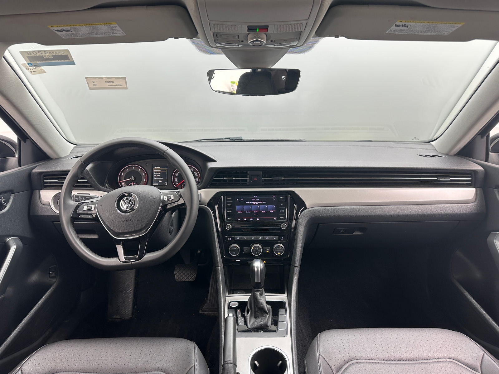 Thumbnail: 2022 Volkswagen Passat - 2