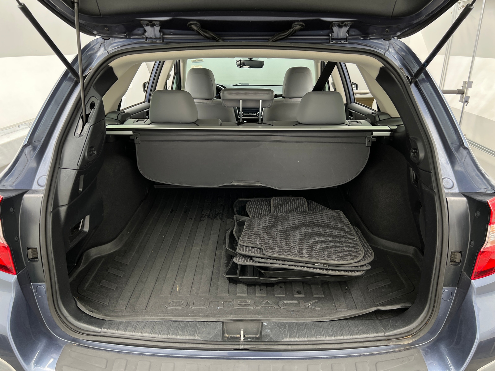 Thumbnail: 2018 Subaru Outback - 6