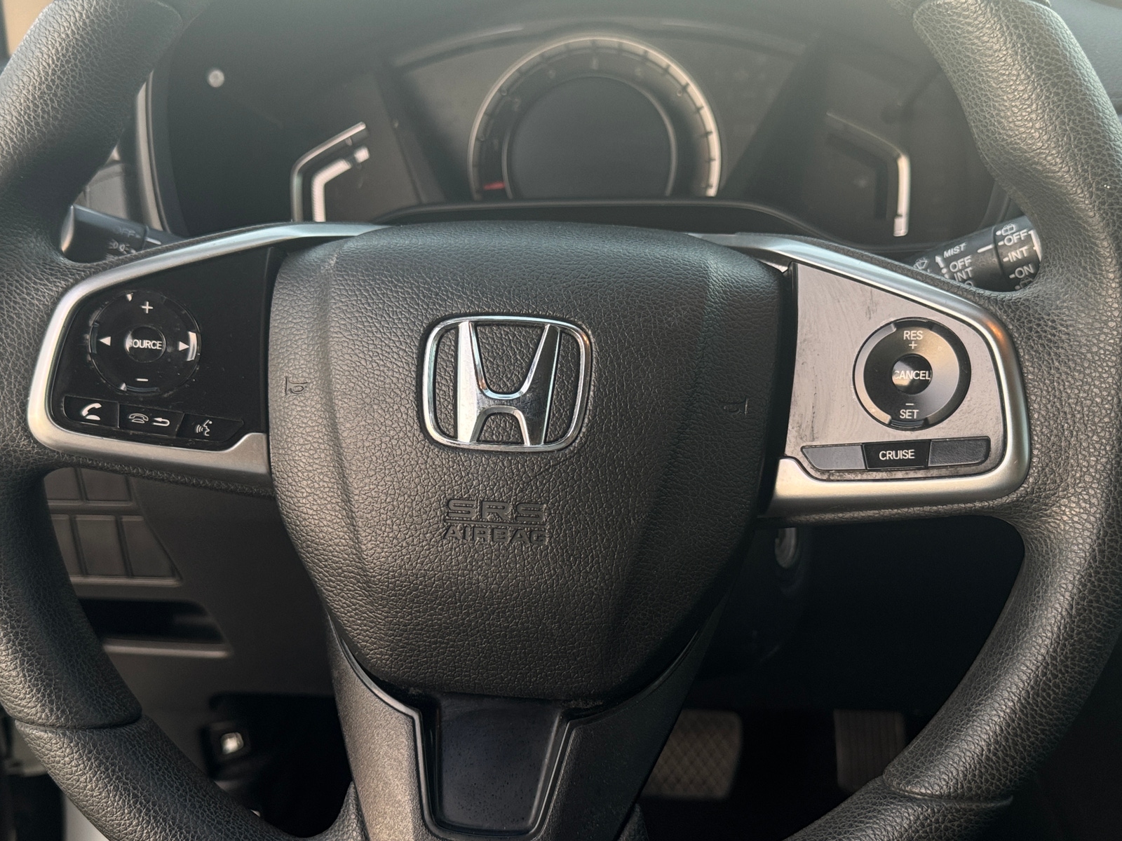 Thumbnail: 2017 Honda CR-V - 5