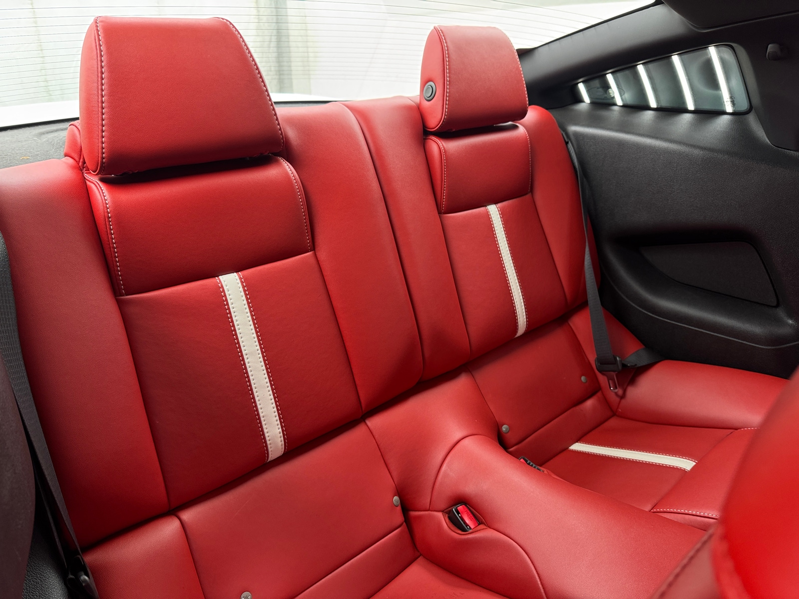 Thumbnail: 2013 Ford Mustang - 4