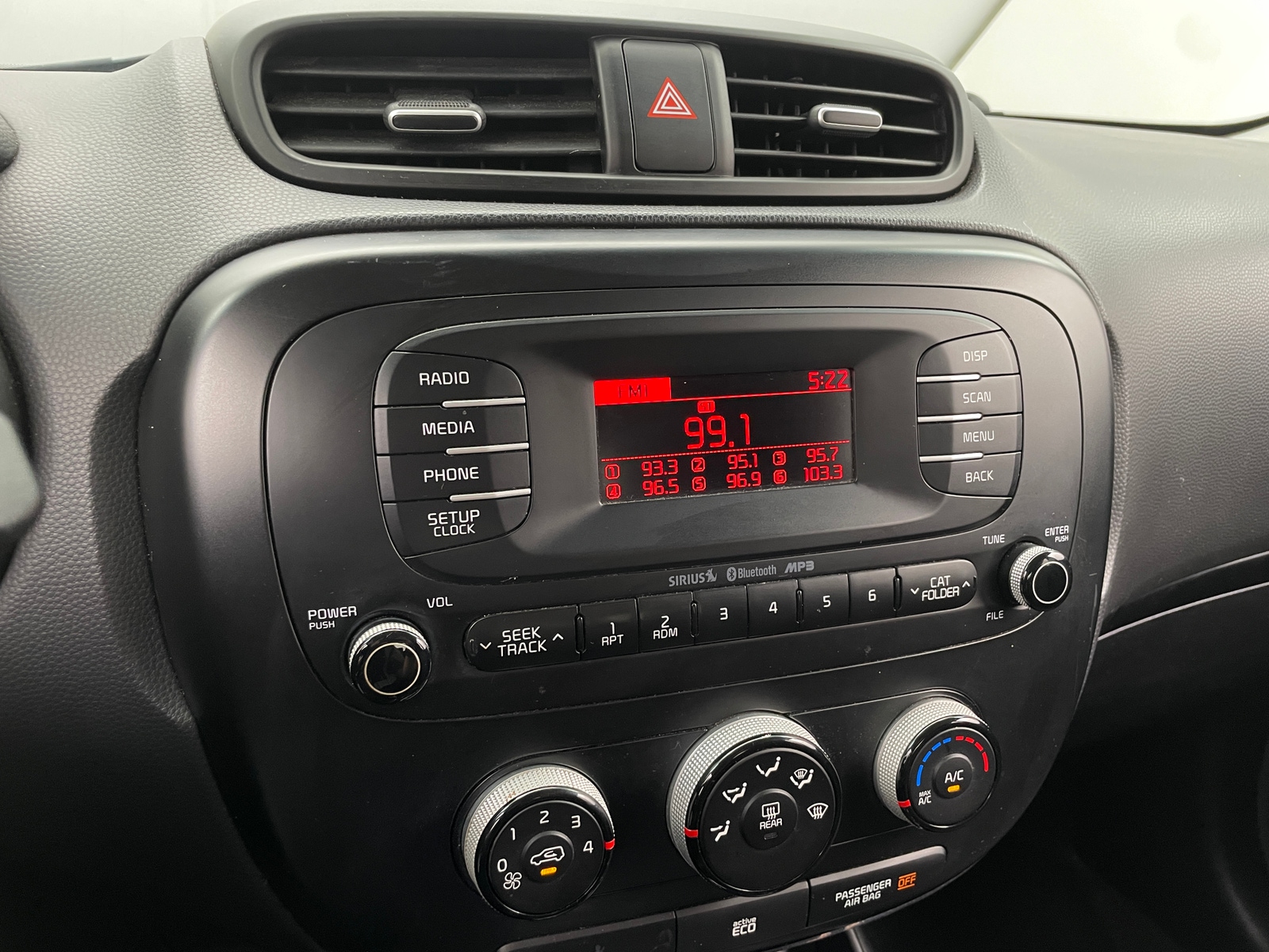 Thumbnail: 2015 Kia Soul - 4