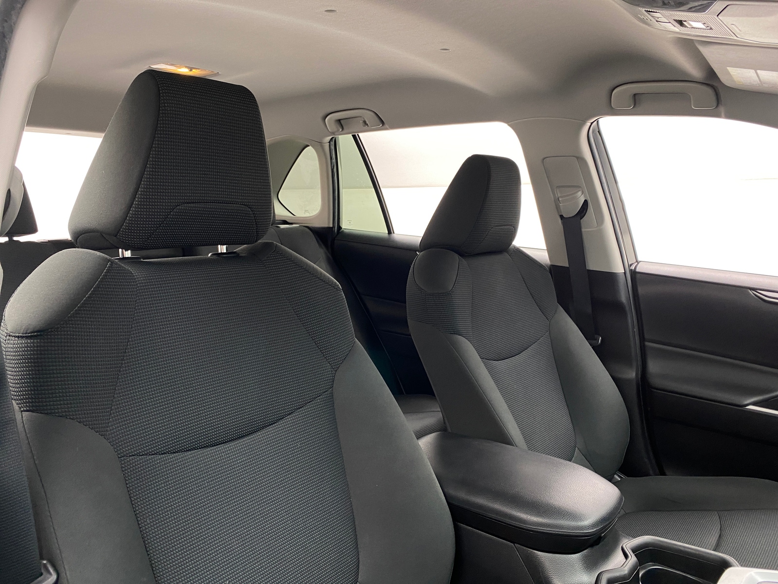 Thumbnail: 2021 Toyota RAV4 - 2